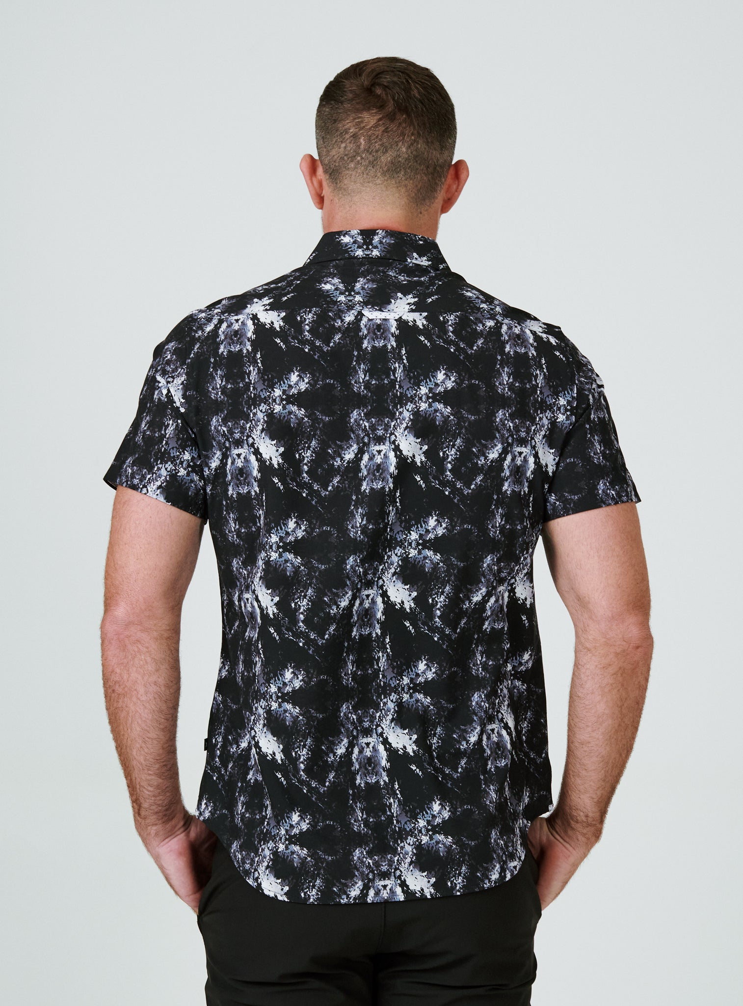 black-7384