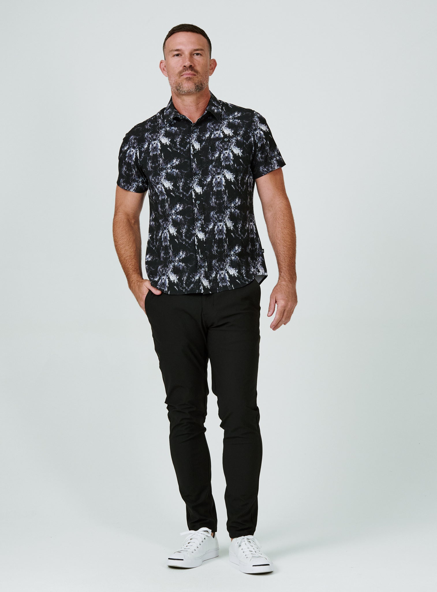 black-7384