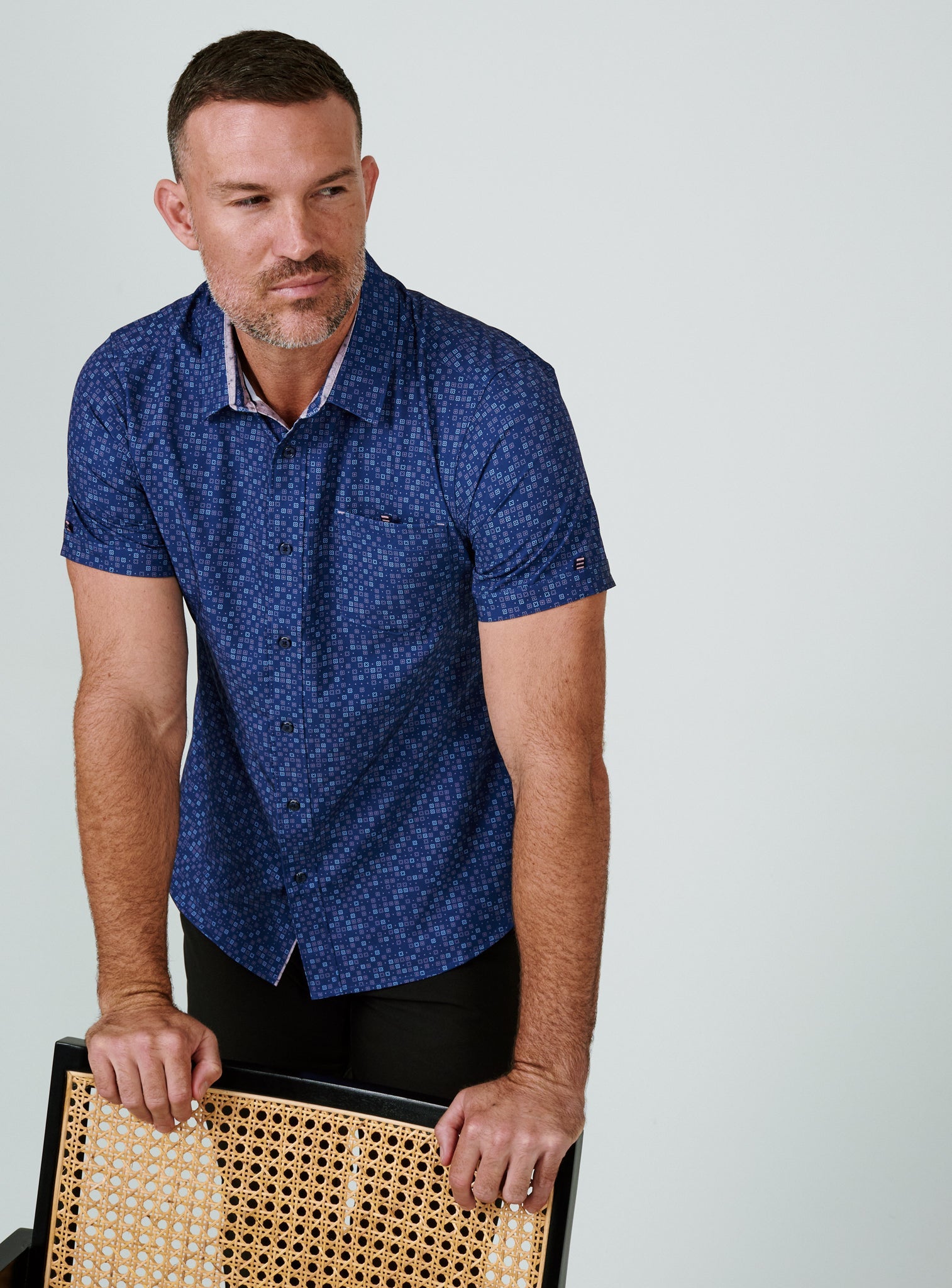 navy-7425