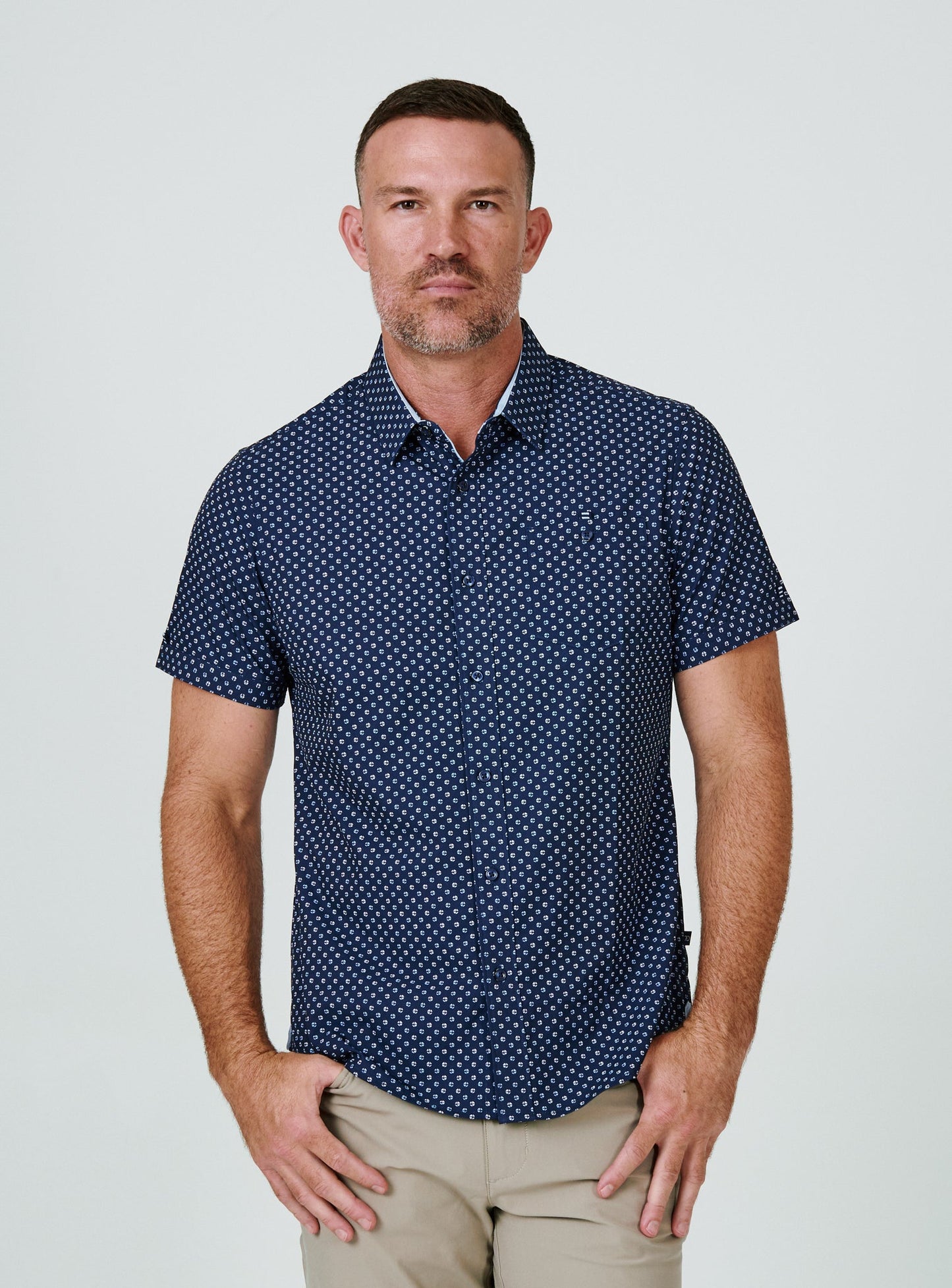 navy-7444