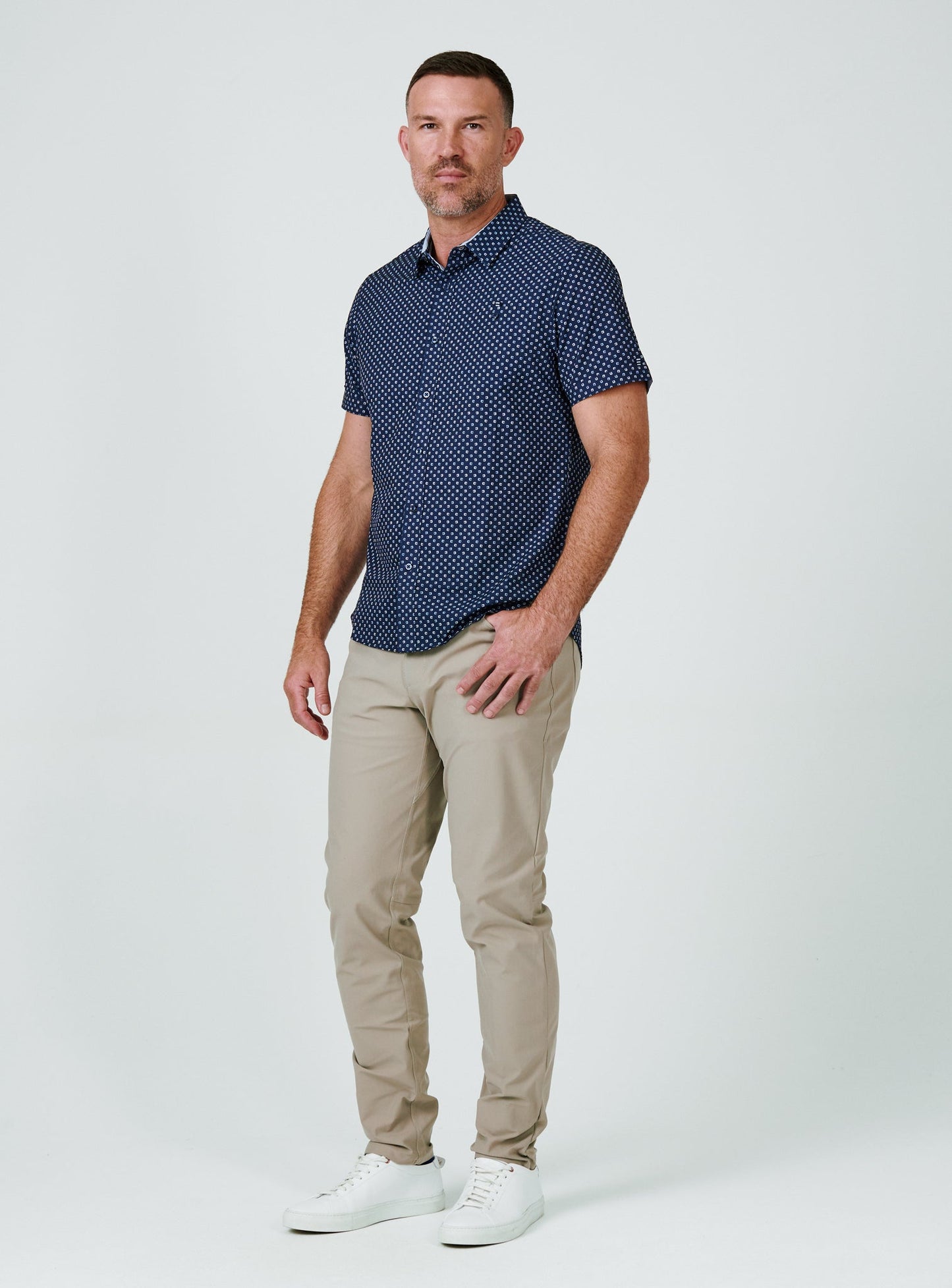 navy-7444