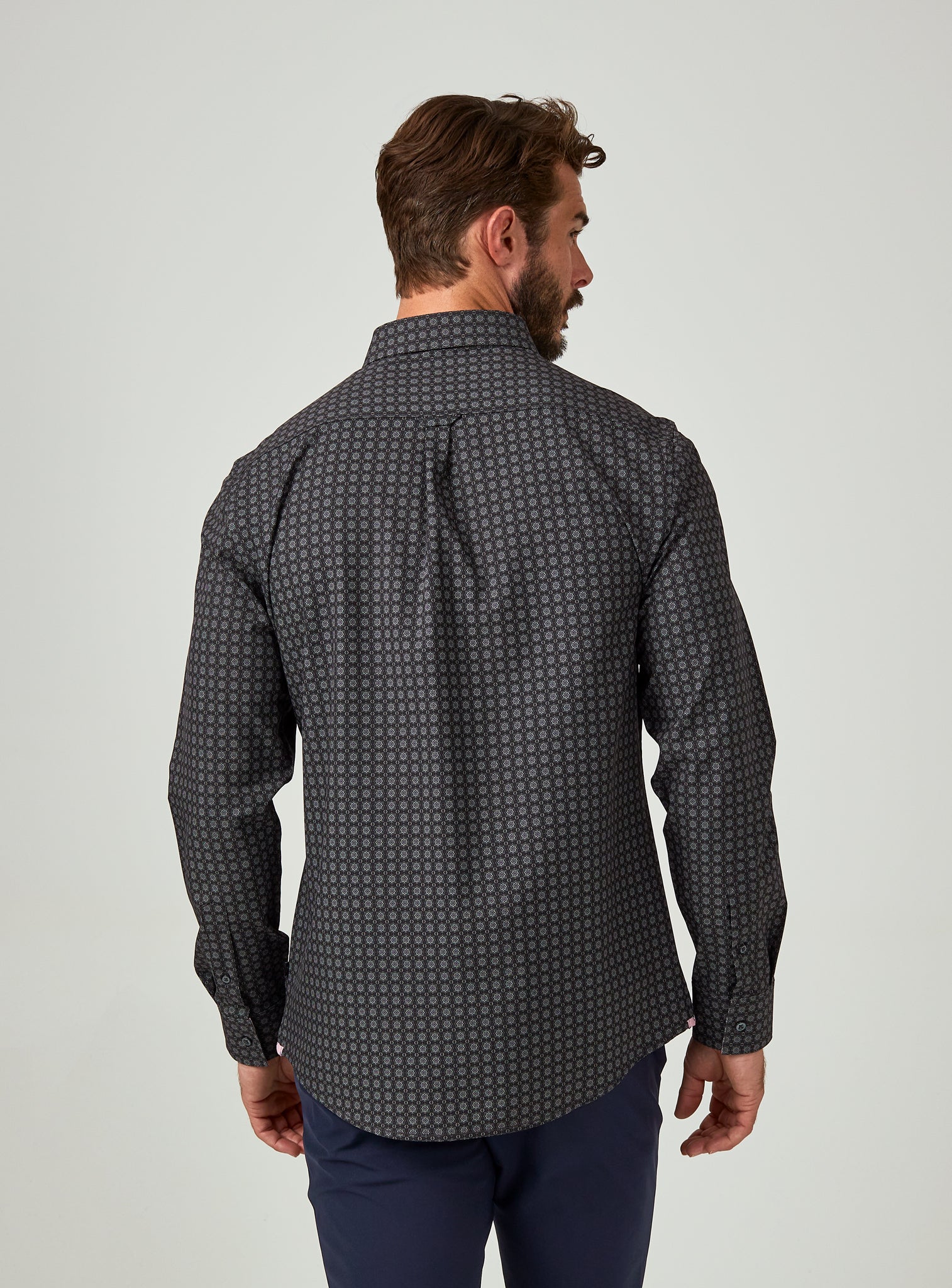 black-7459