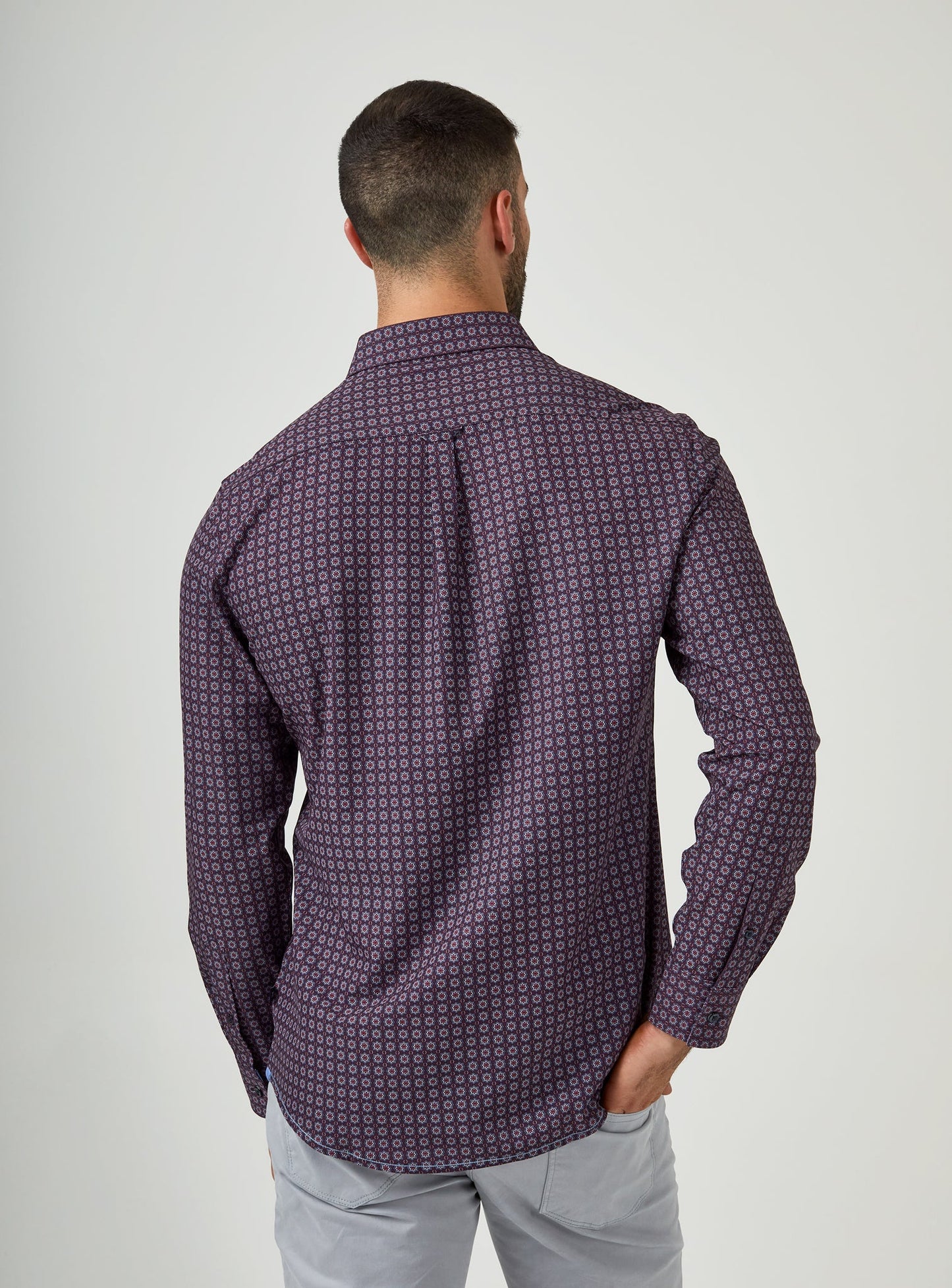 maroon-7459