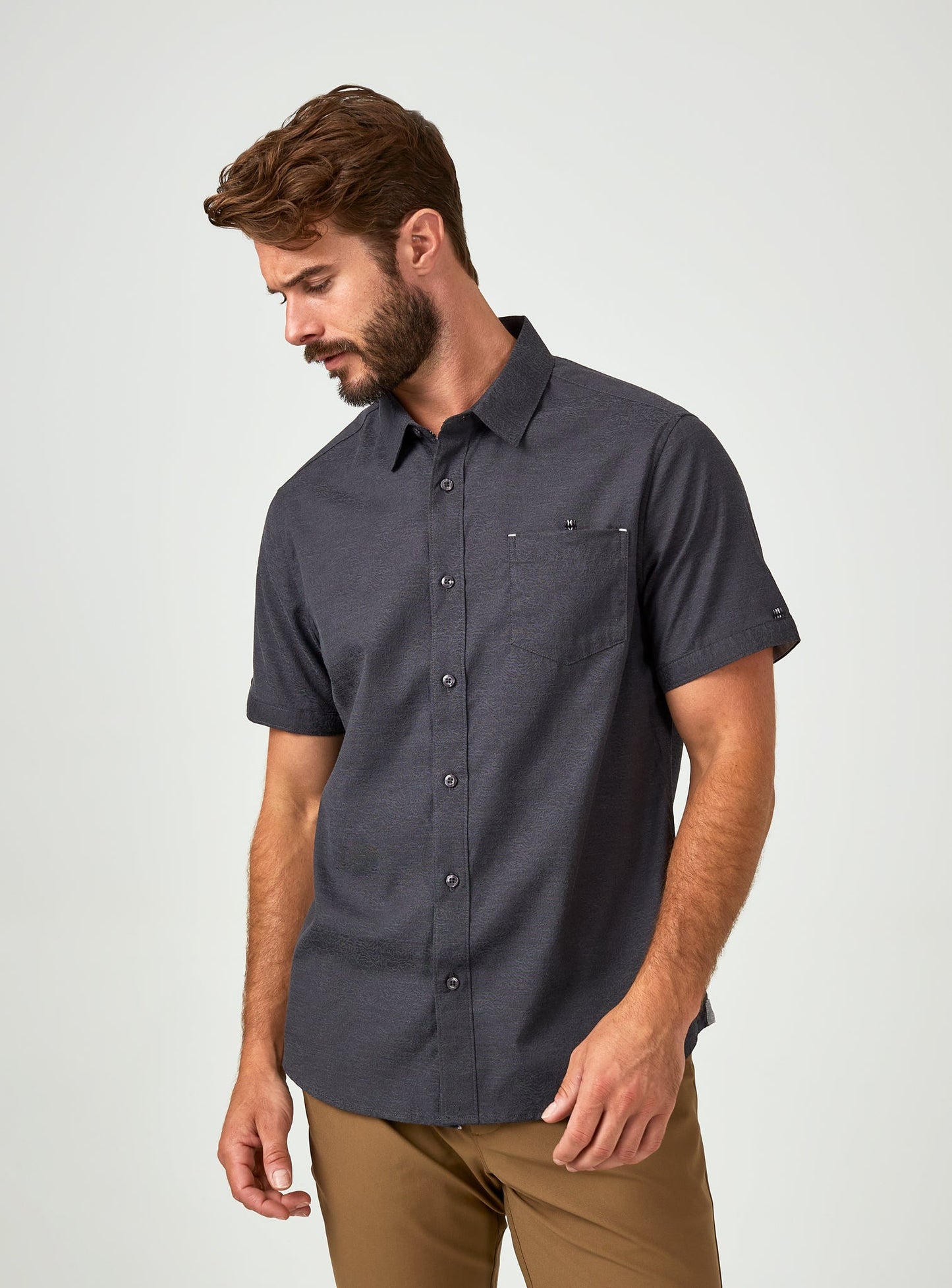 black-7472