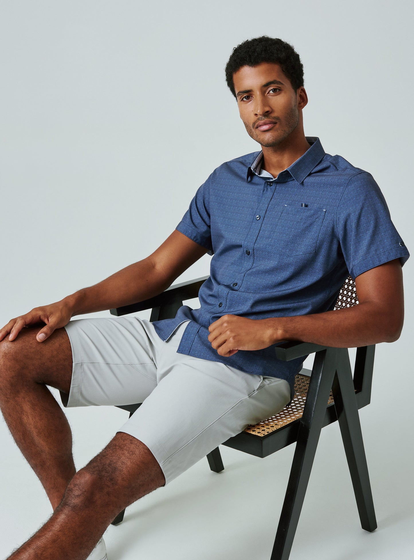 navy-7492