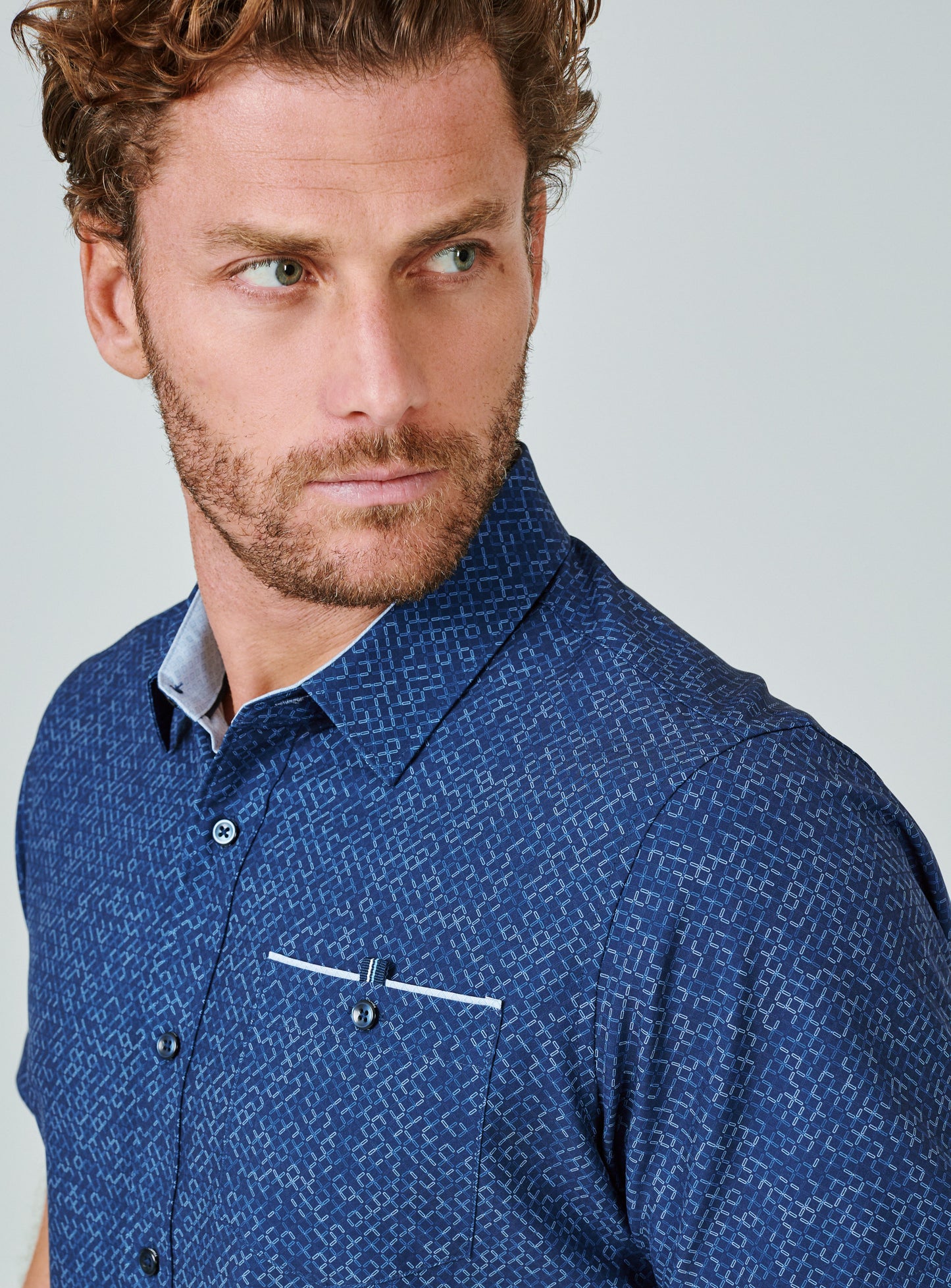 navy-7502