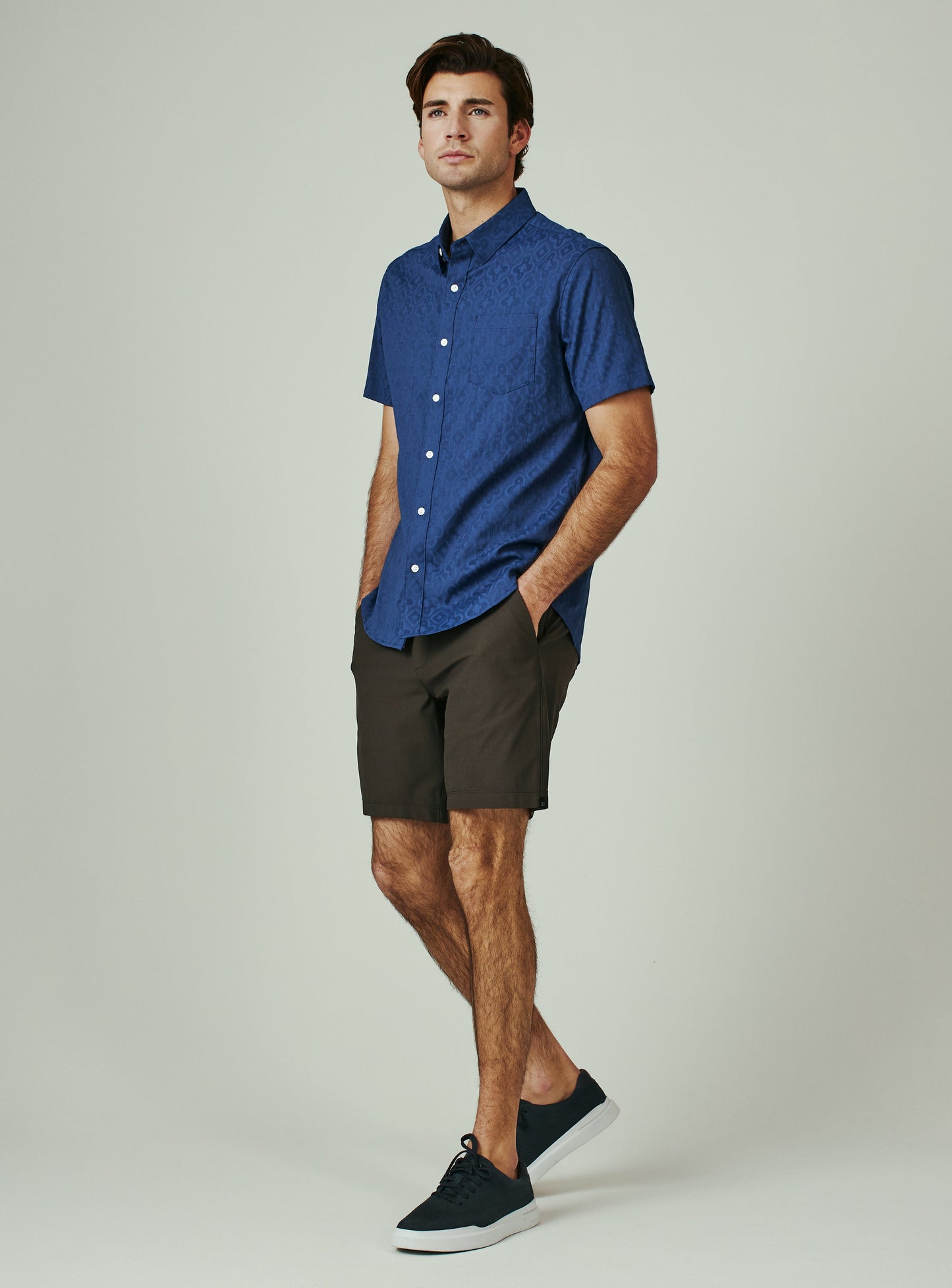 navy-7523