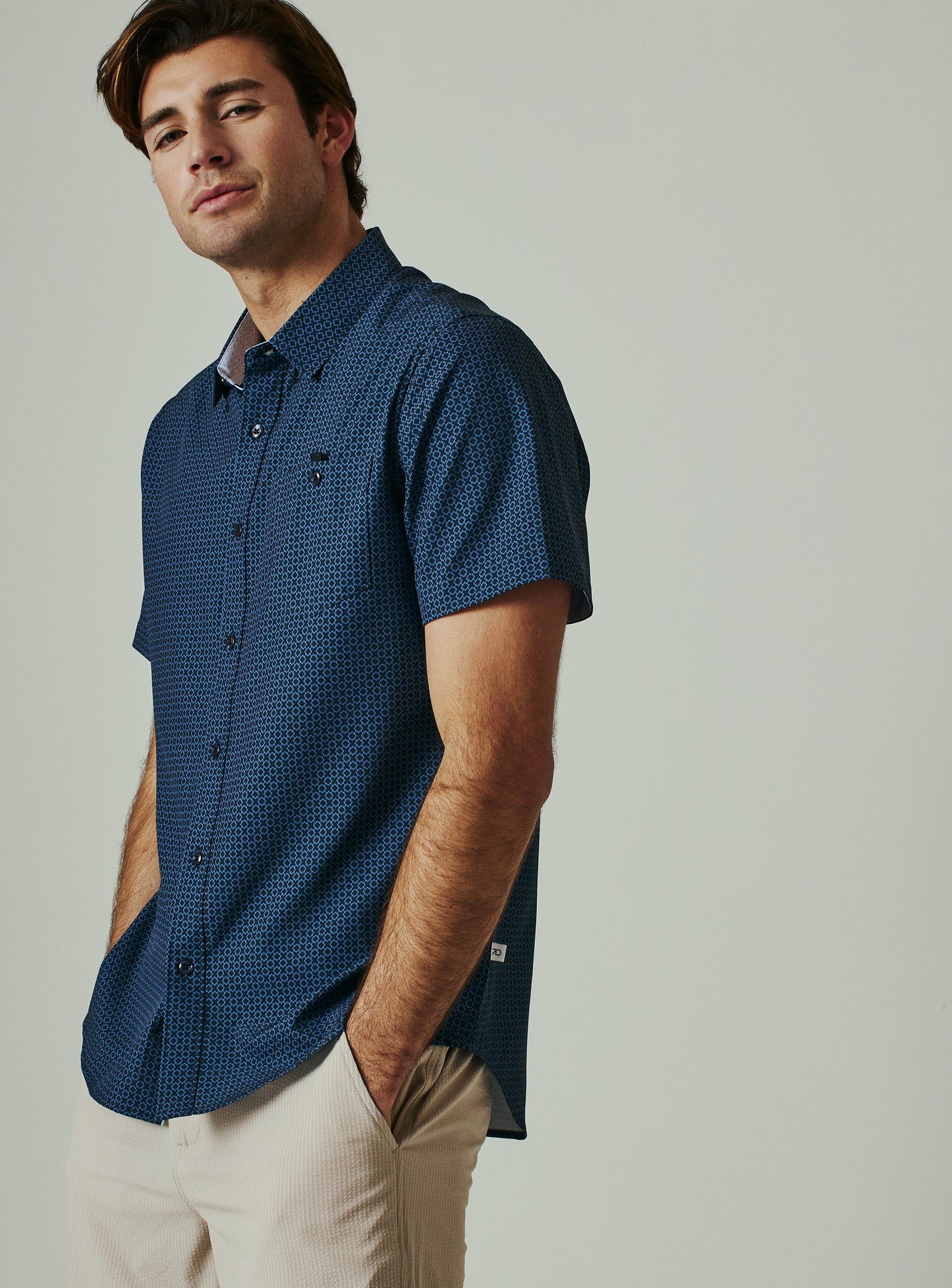 navy-7654