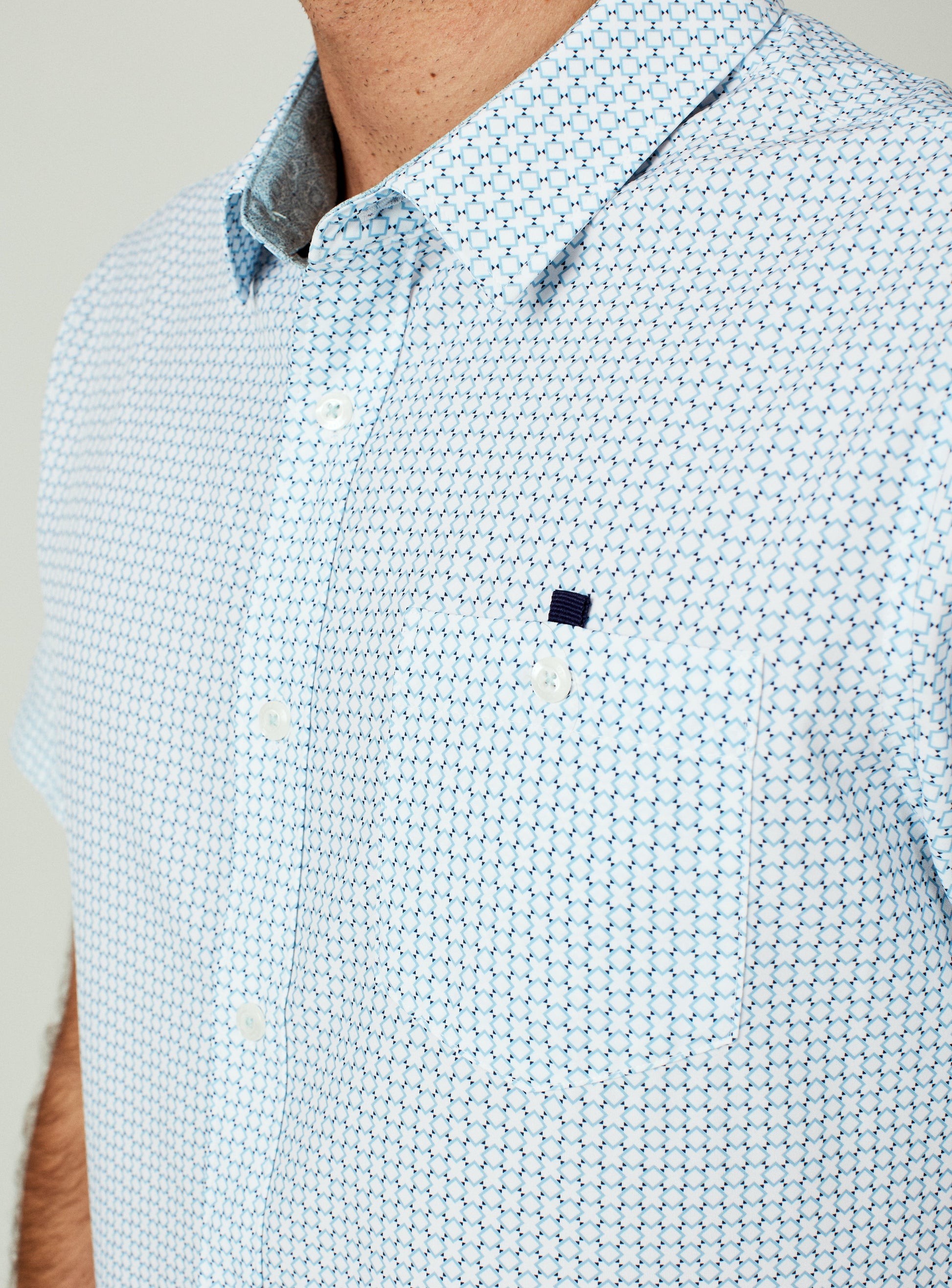 white-7654