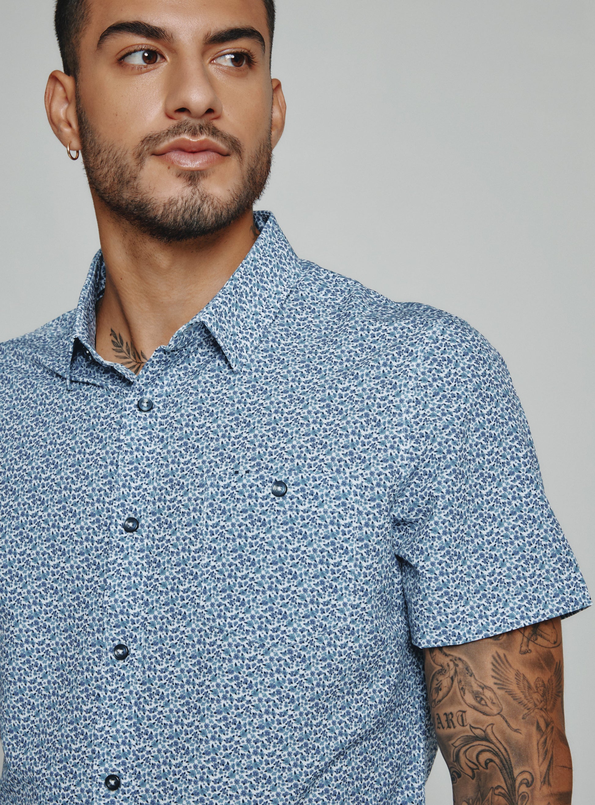 light-blue-7795