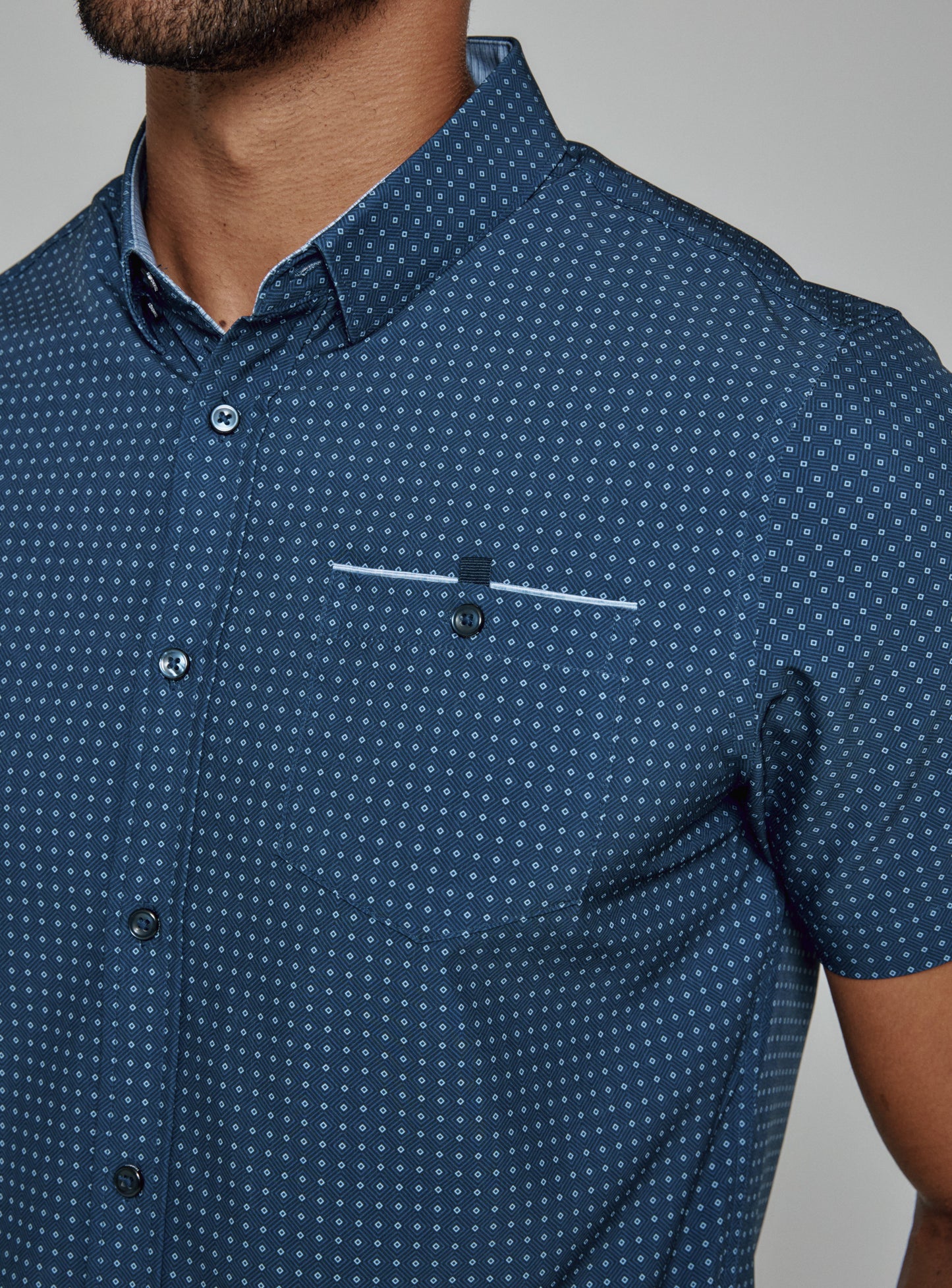 navy-7798