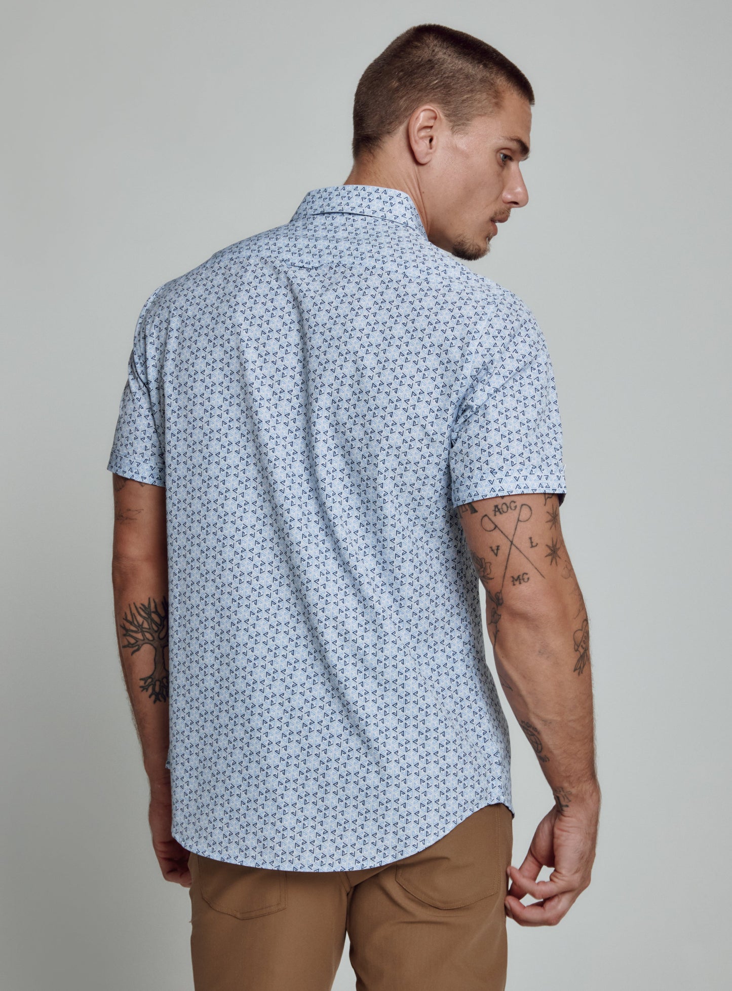 white-7809