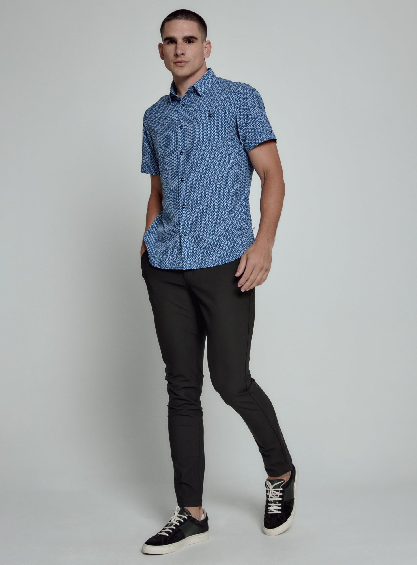 navy-7814