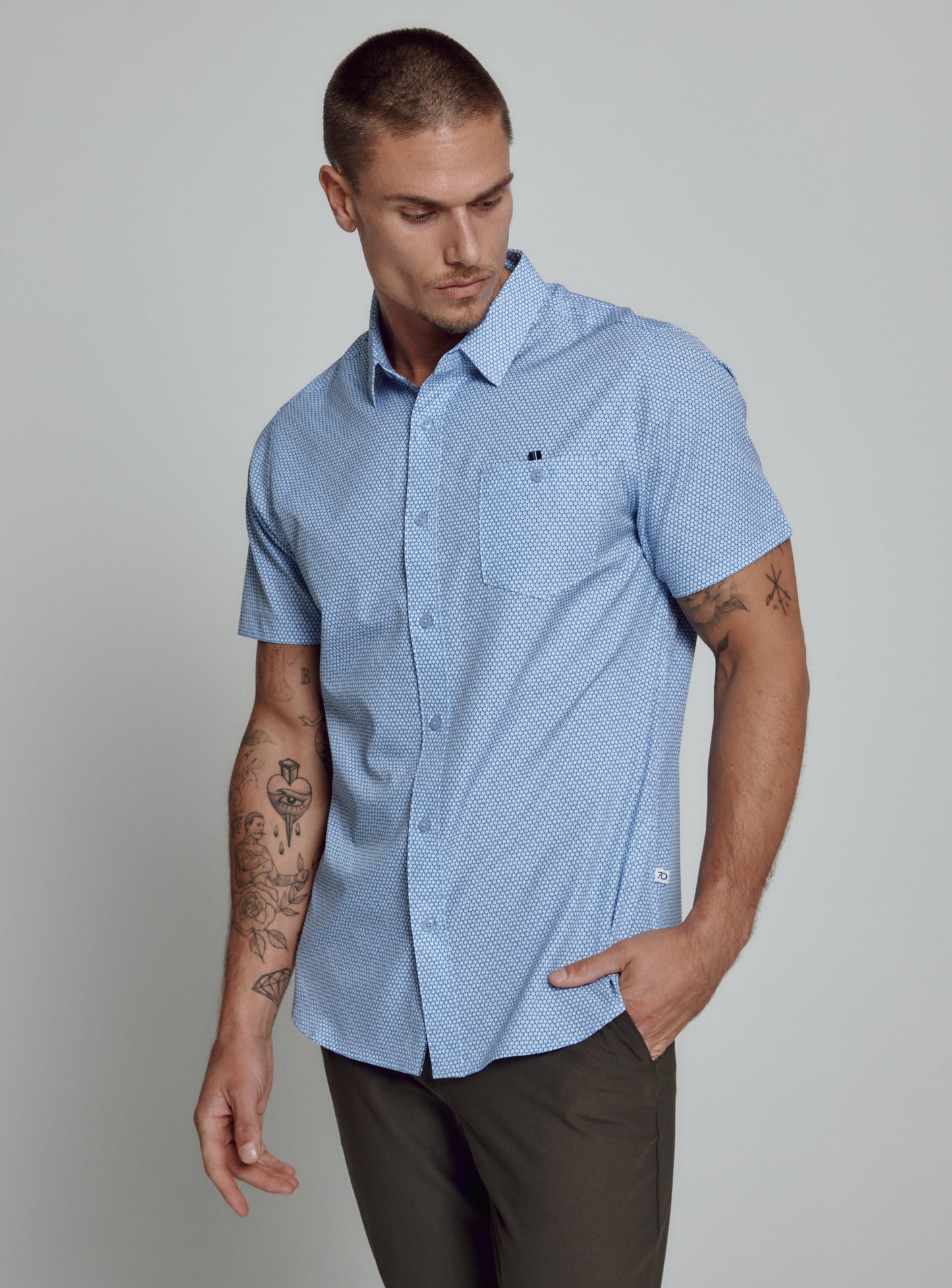 light-blue-7821