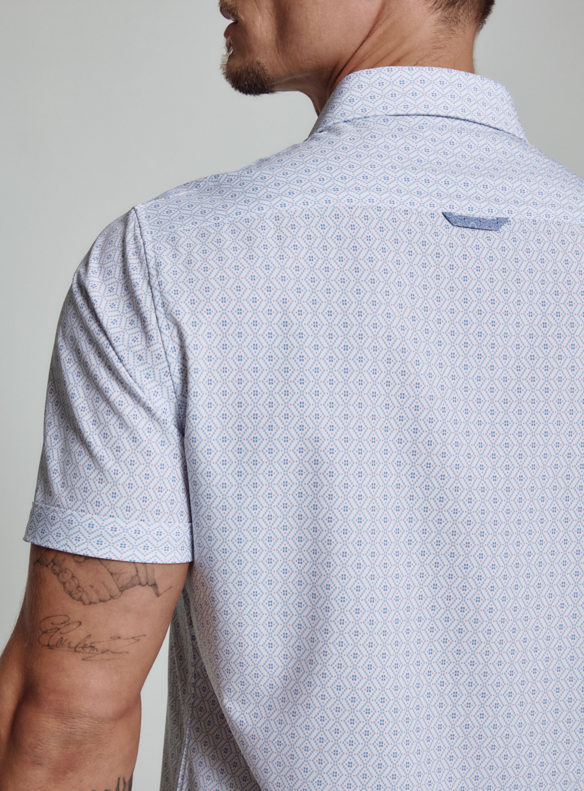 white-7828
