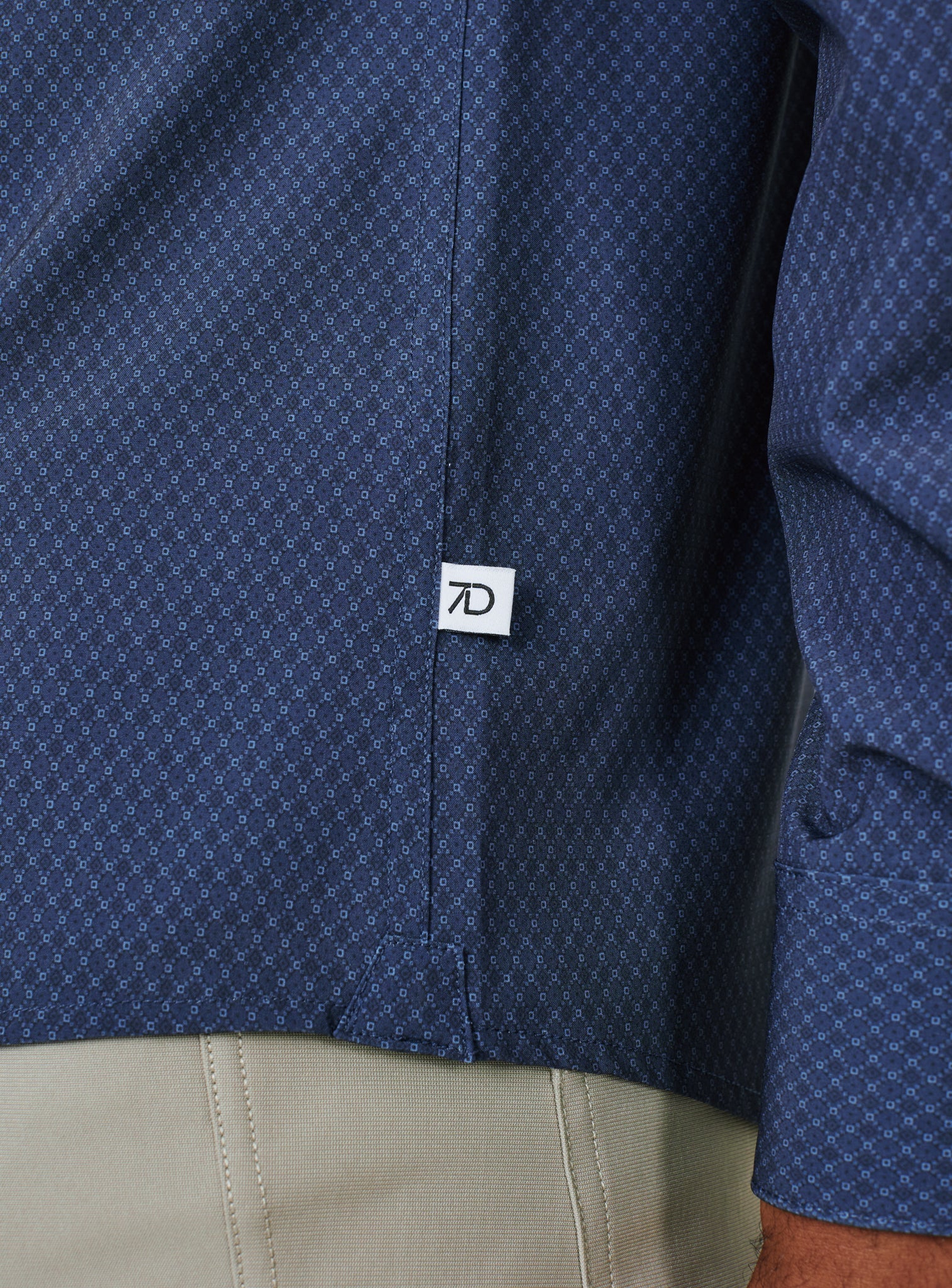 navy-7495