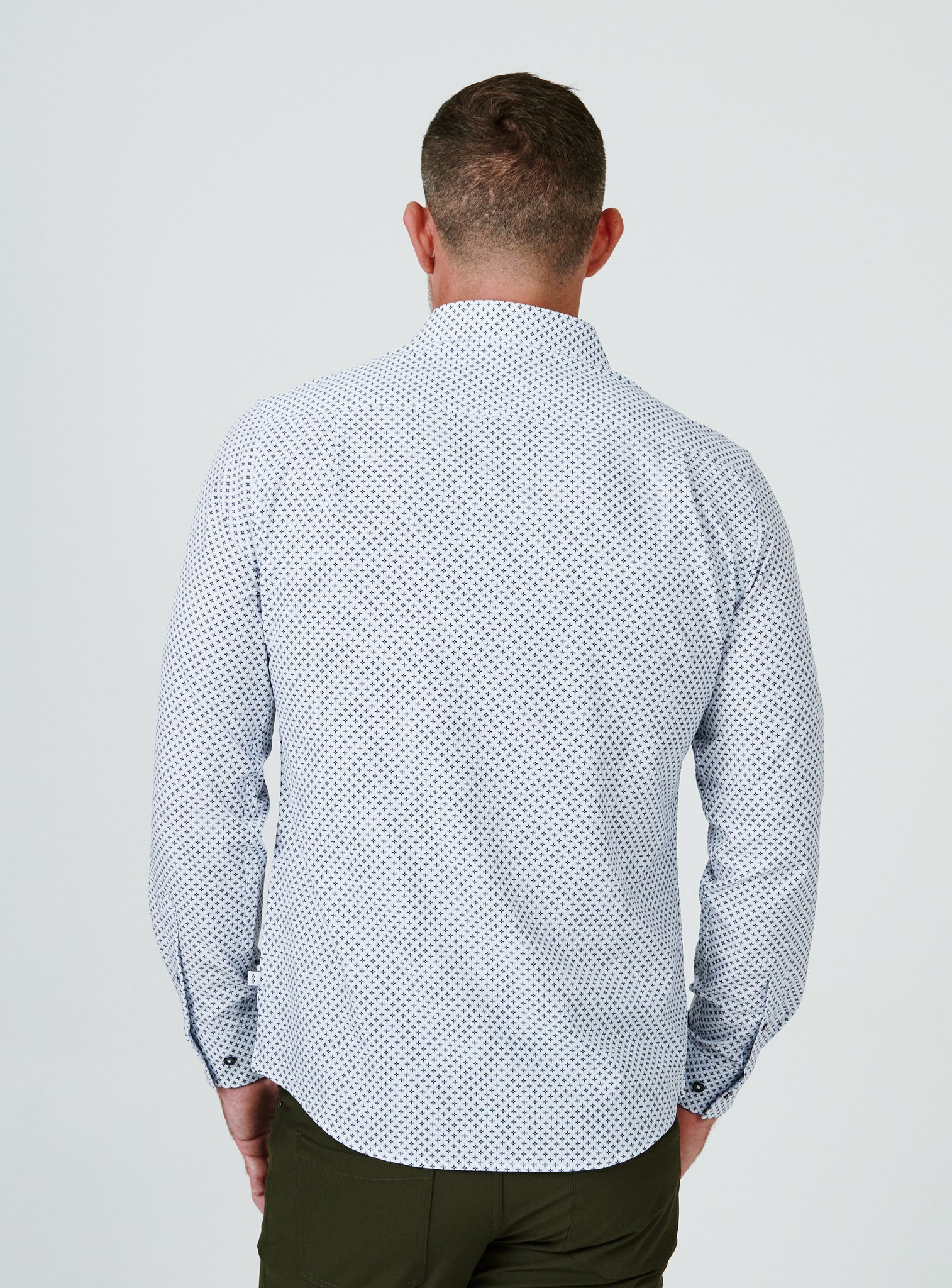 white-7500