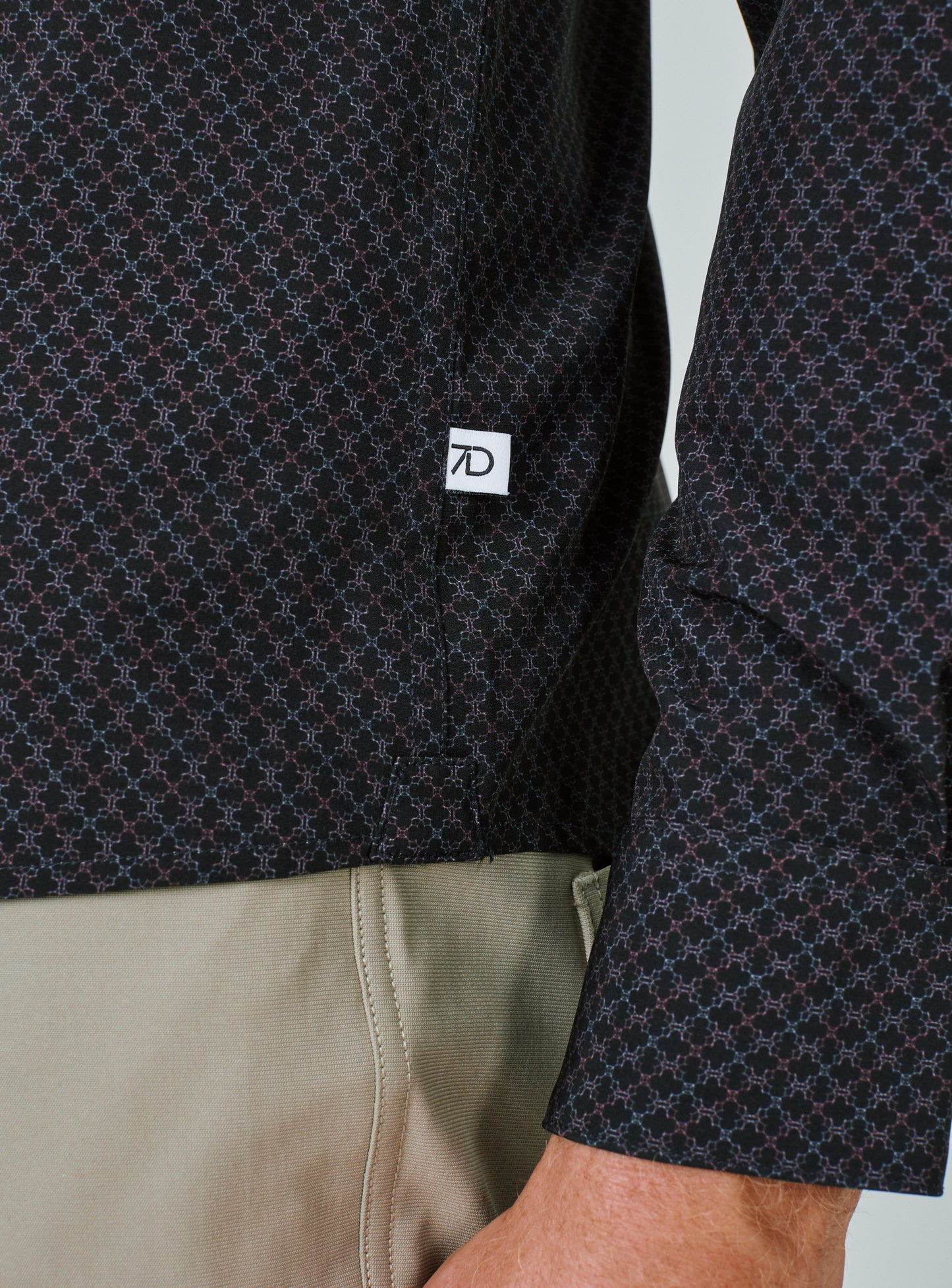 black-7501