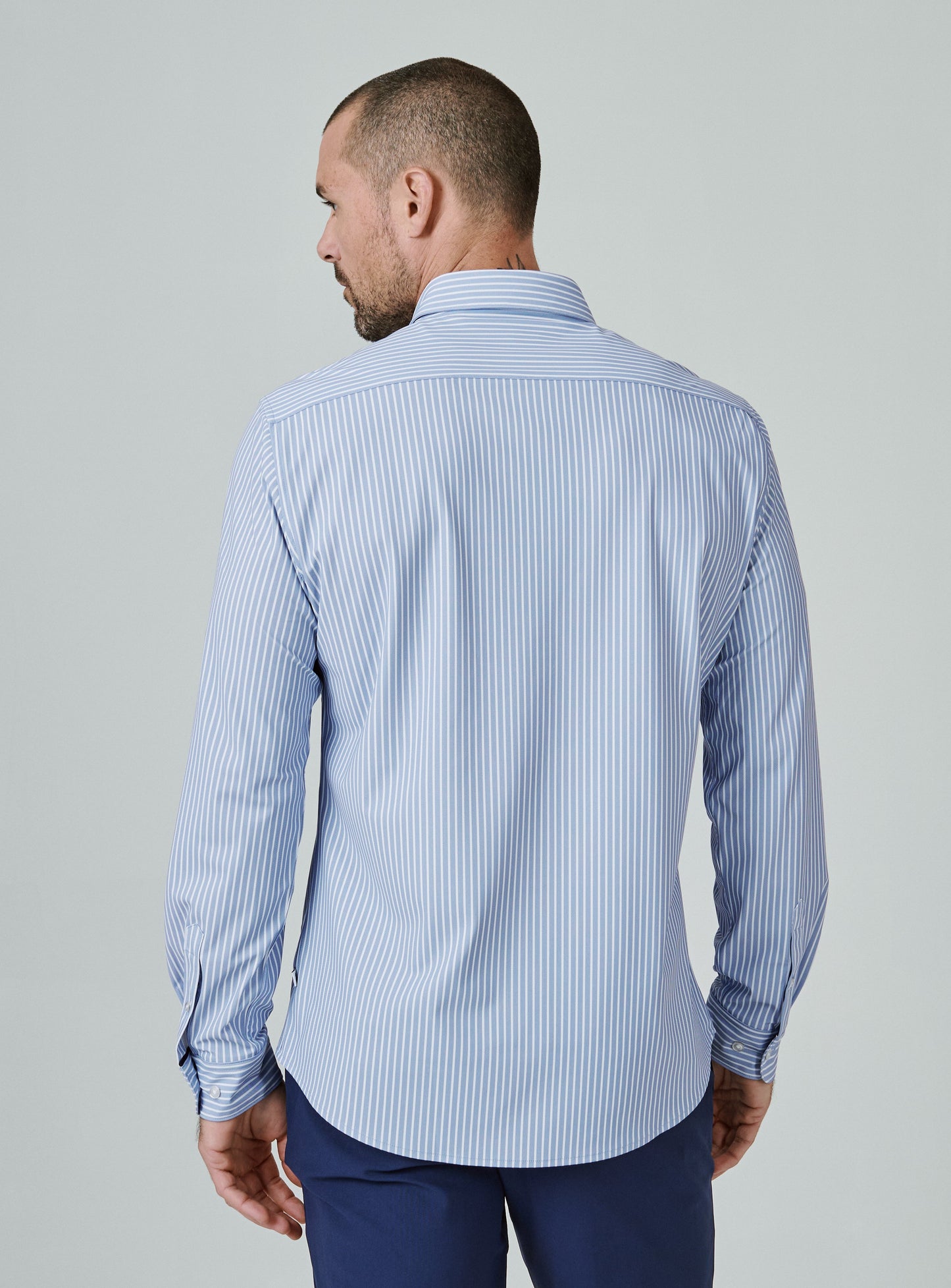 light-blue-7540