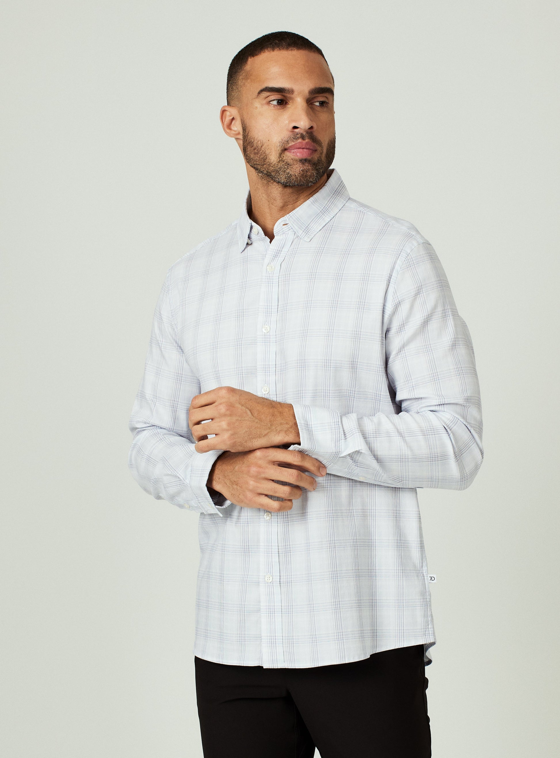 light-grey-7580
