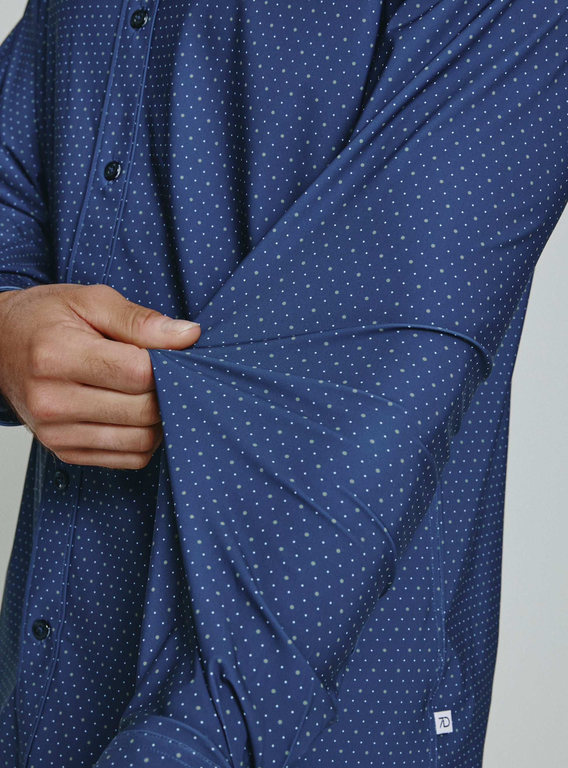navy-7764