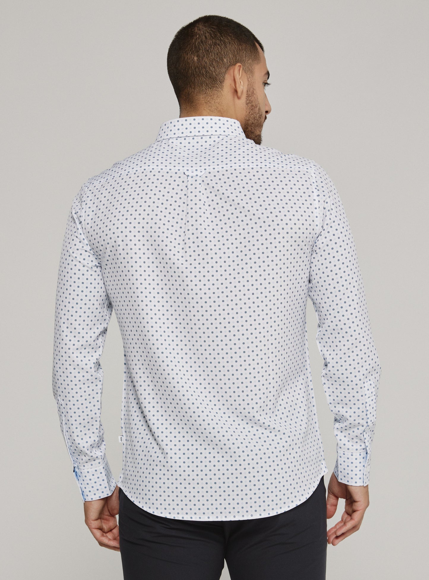 white-7881