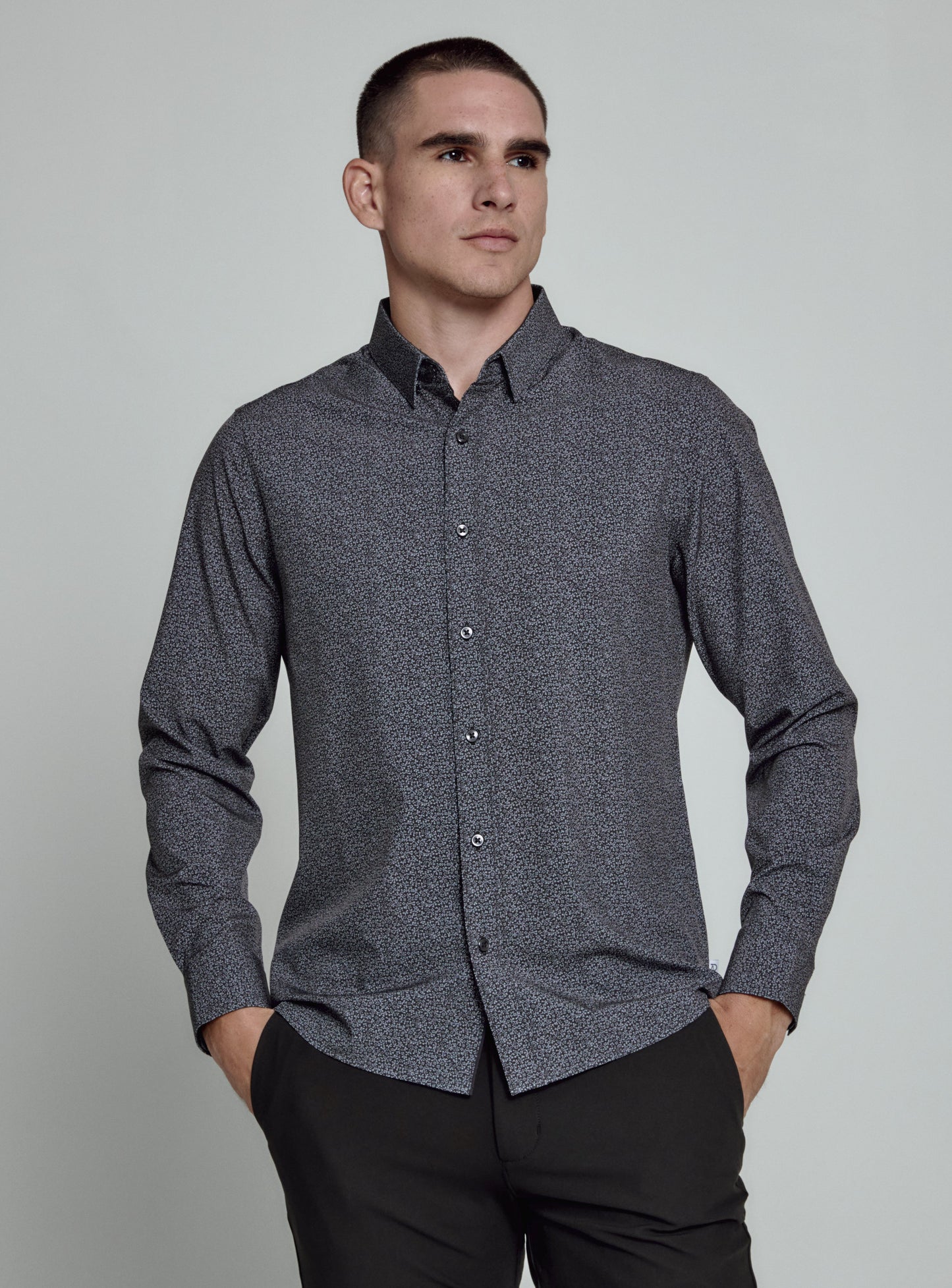 black-7883