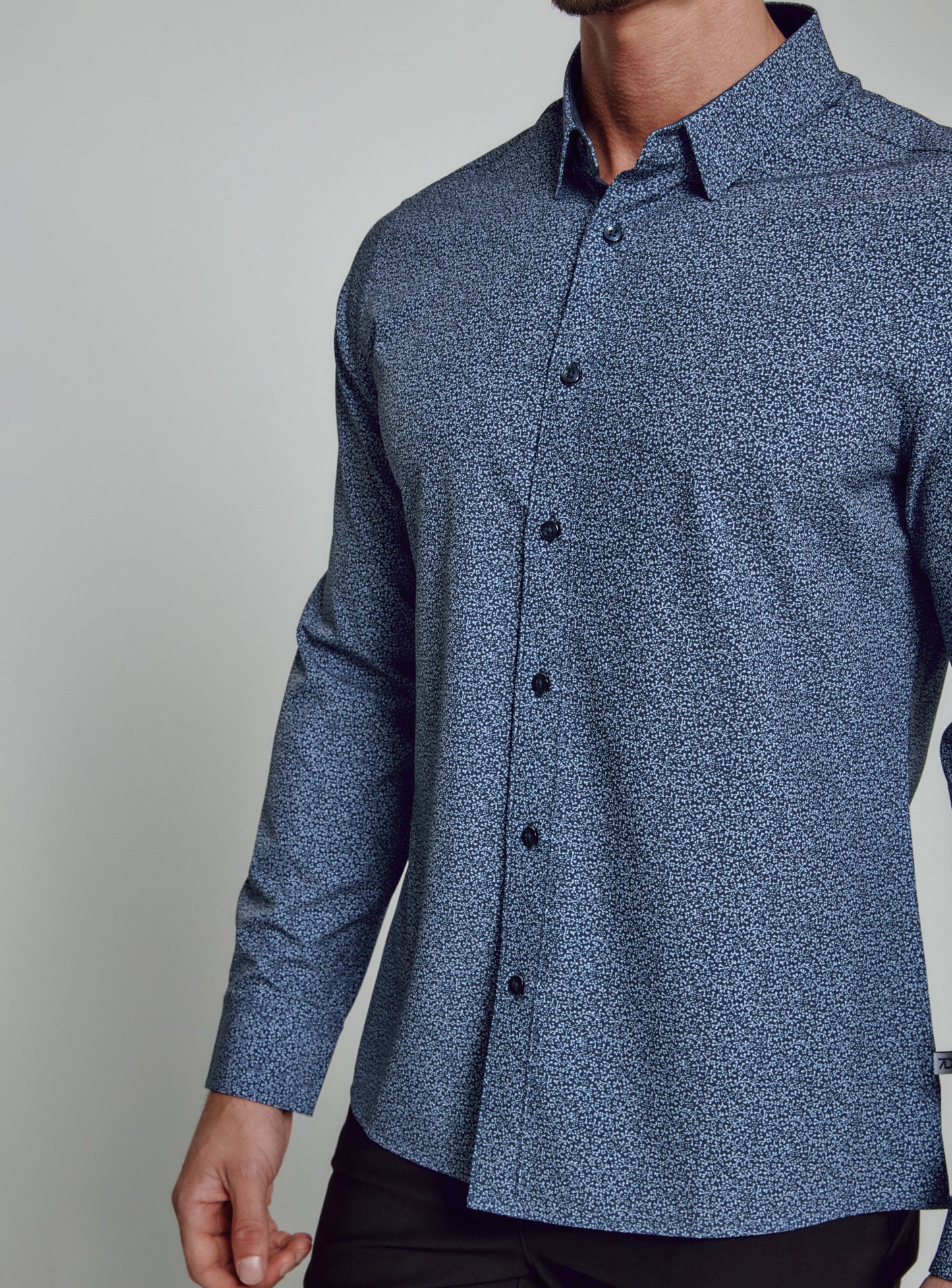 navy-7883