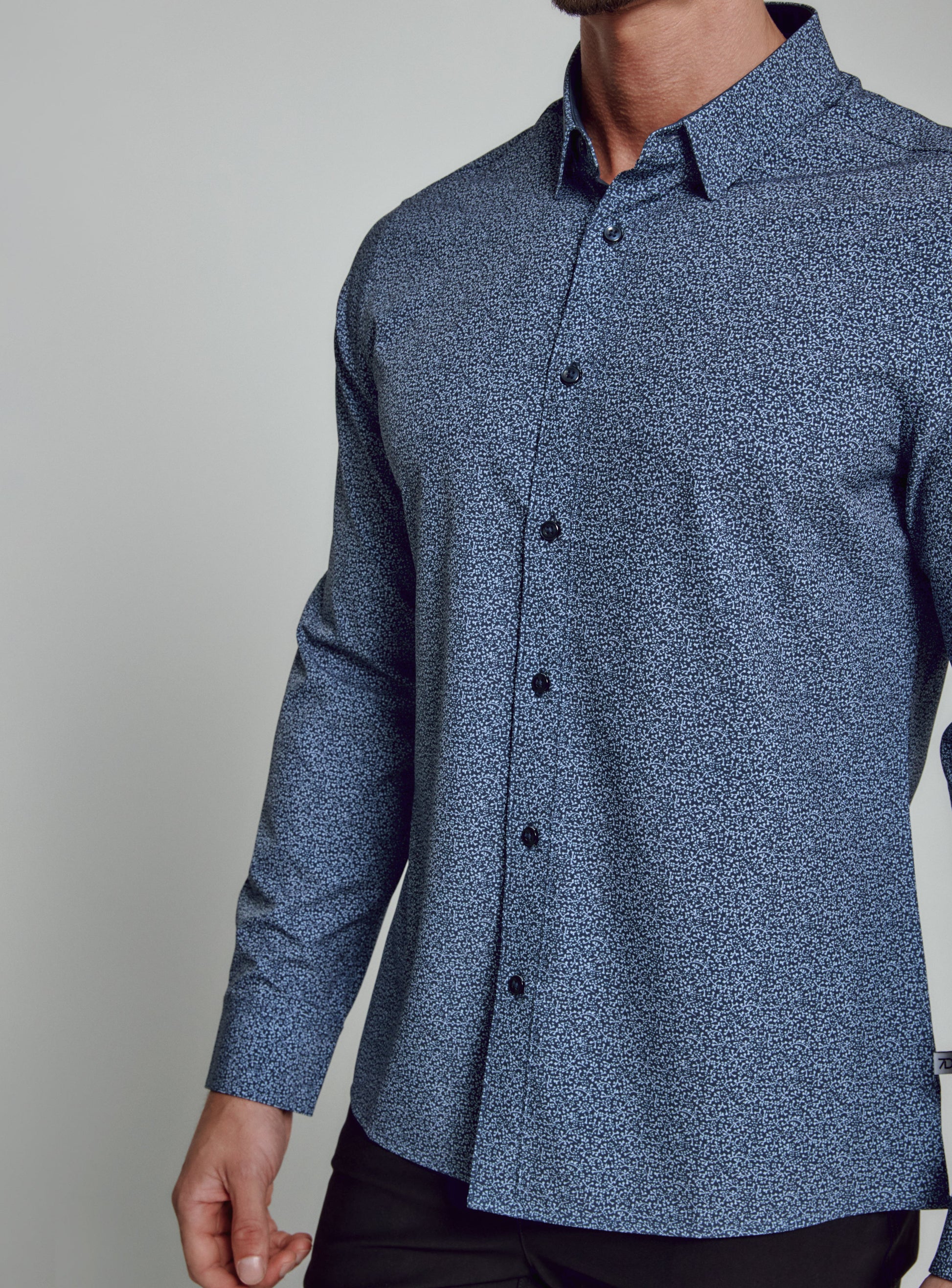navy-7883