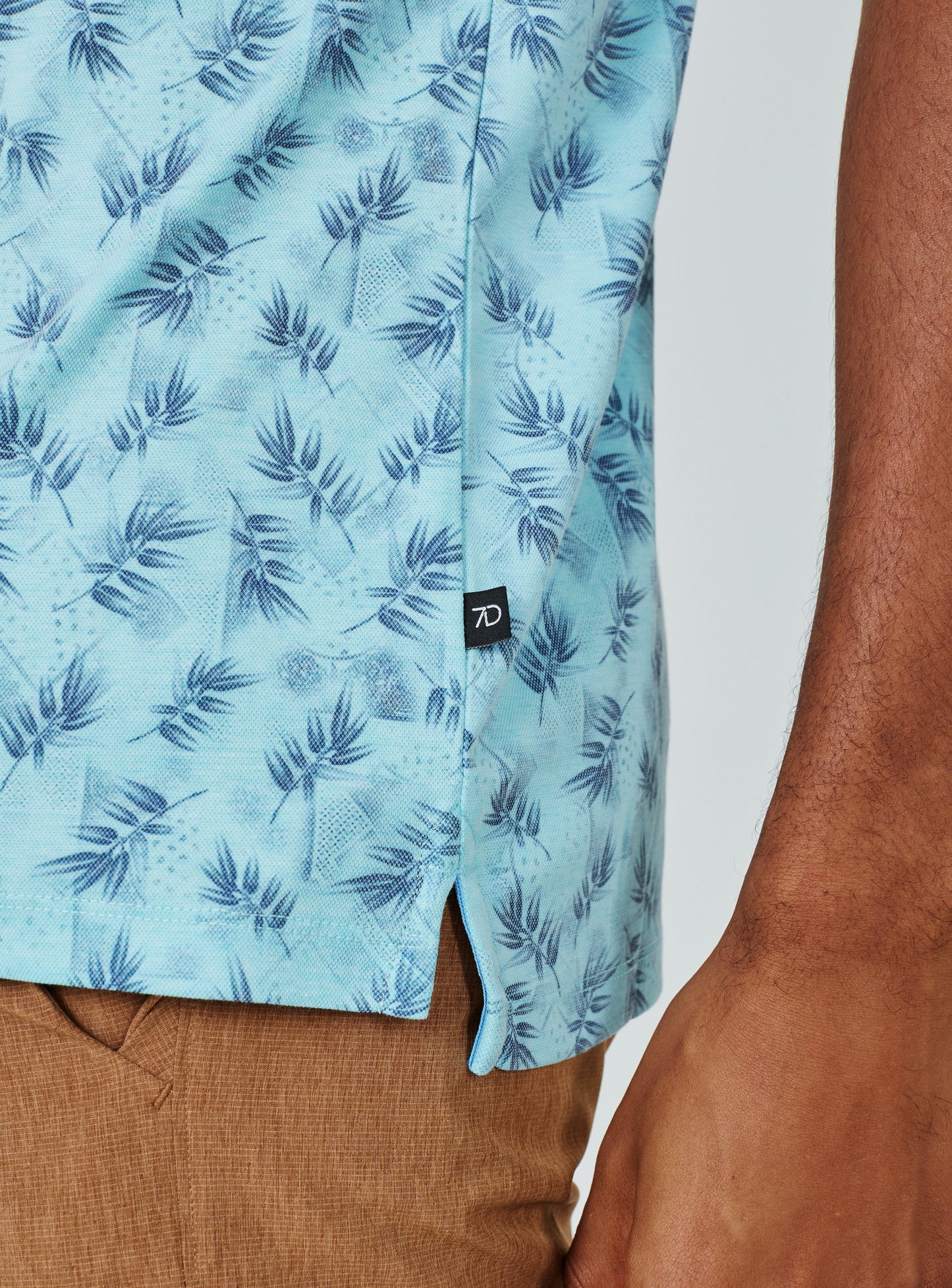 light-blue-1543