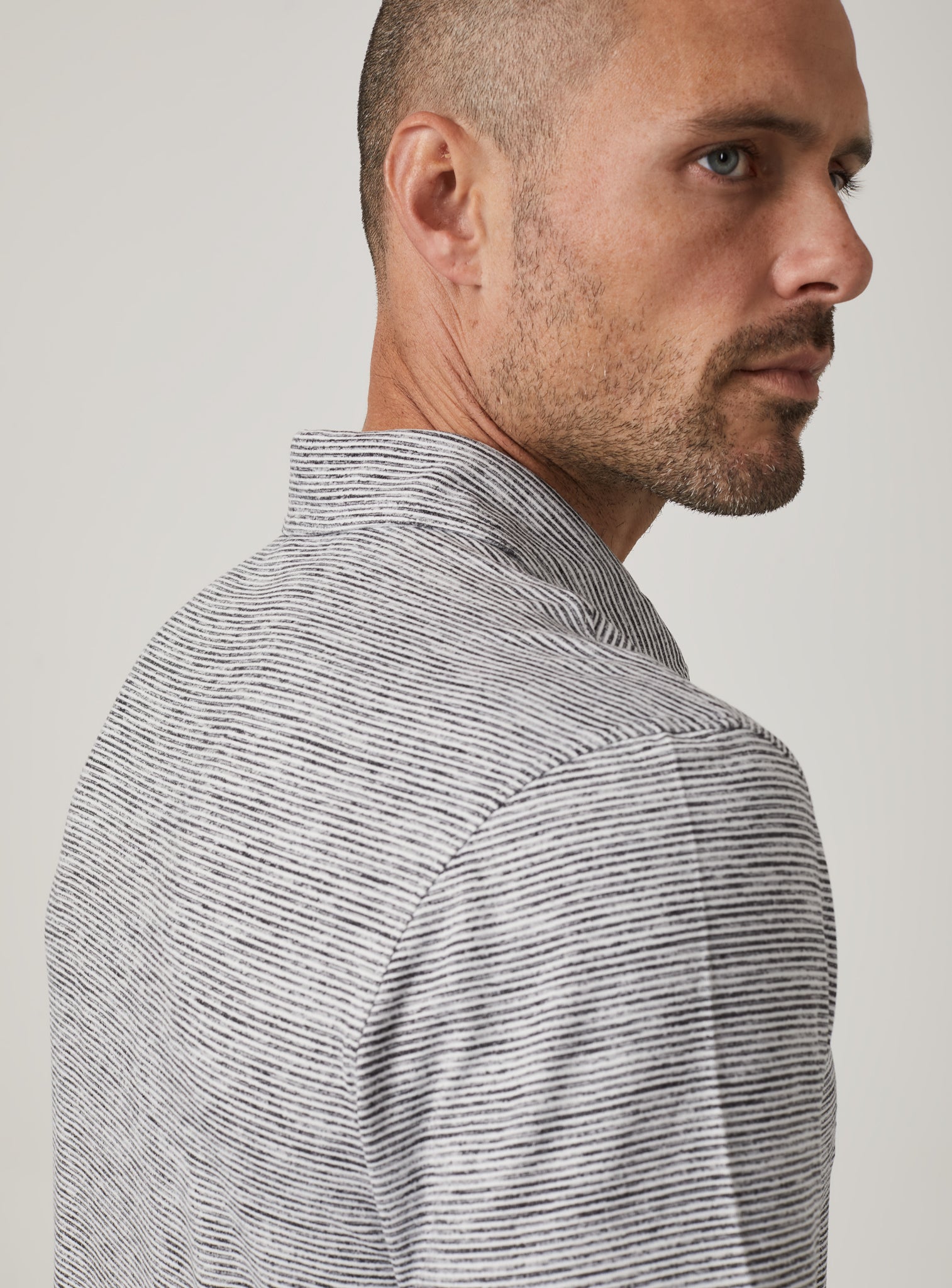 light-grey-stripe-1562