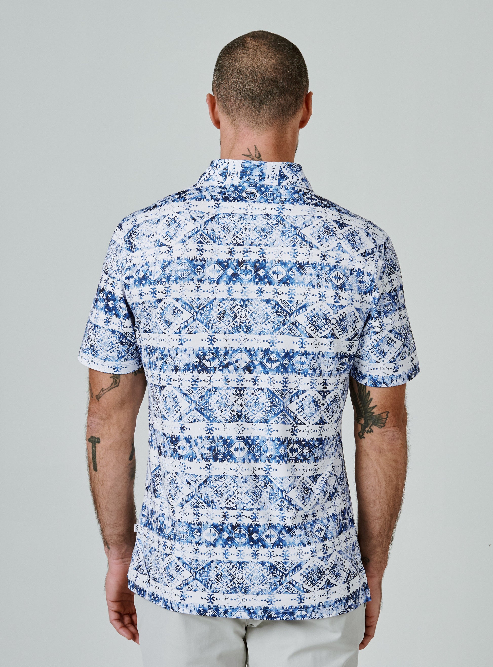 navy-1640