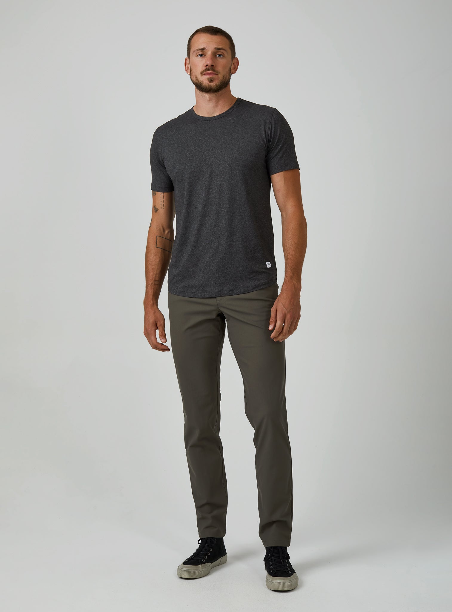 charcoal-4216