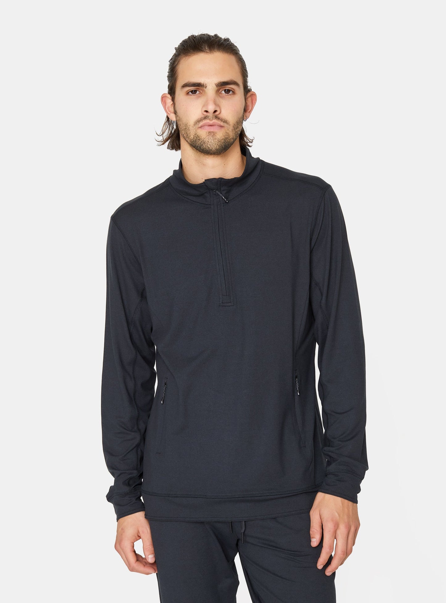 heather-black-1004