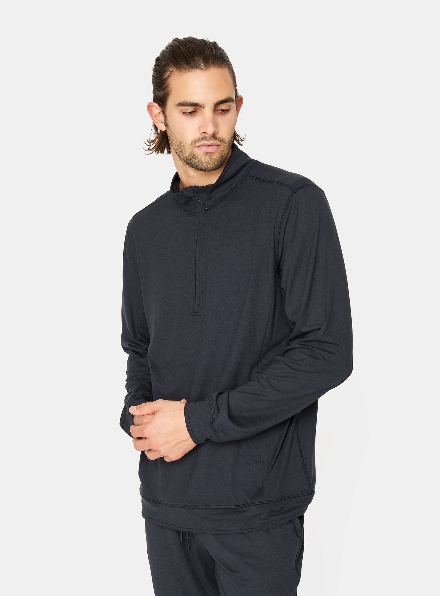 heather-black-1004