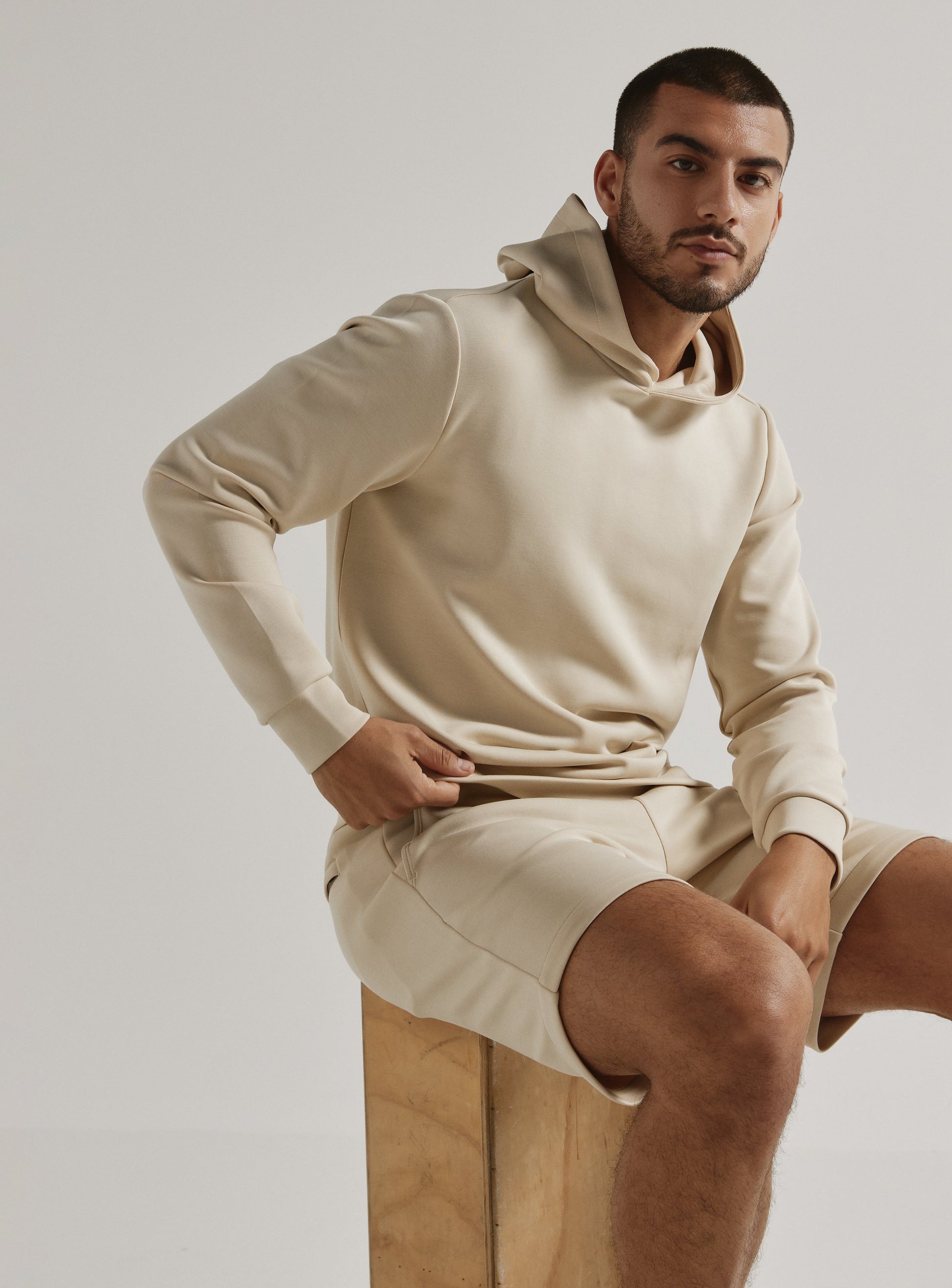 beige-8362