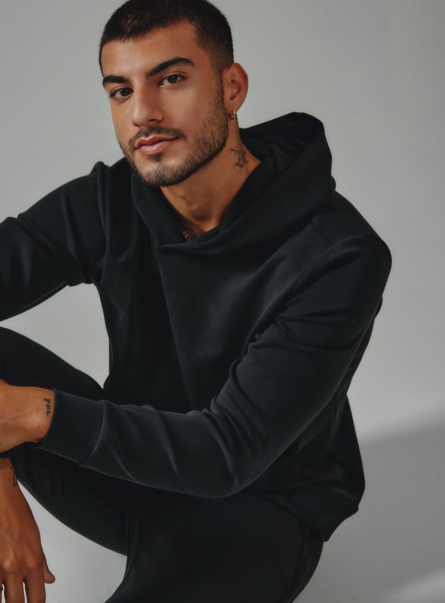 black-8362