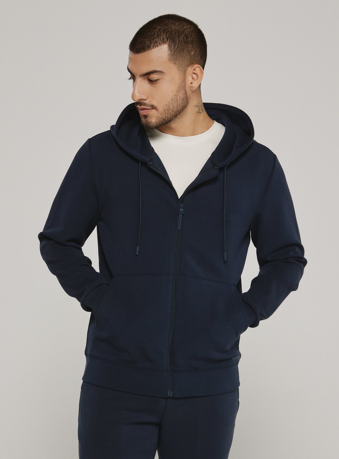 navy-8364