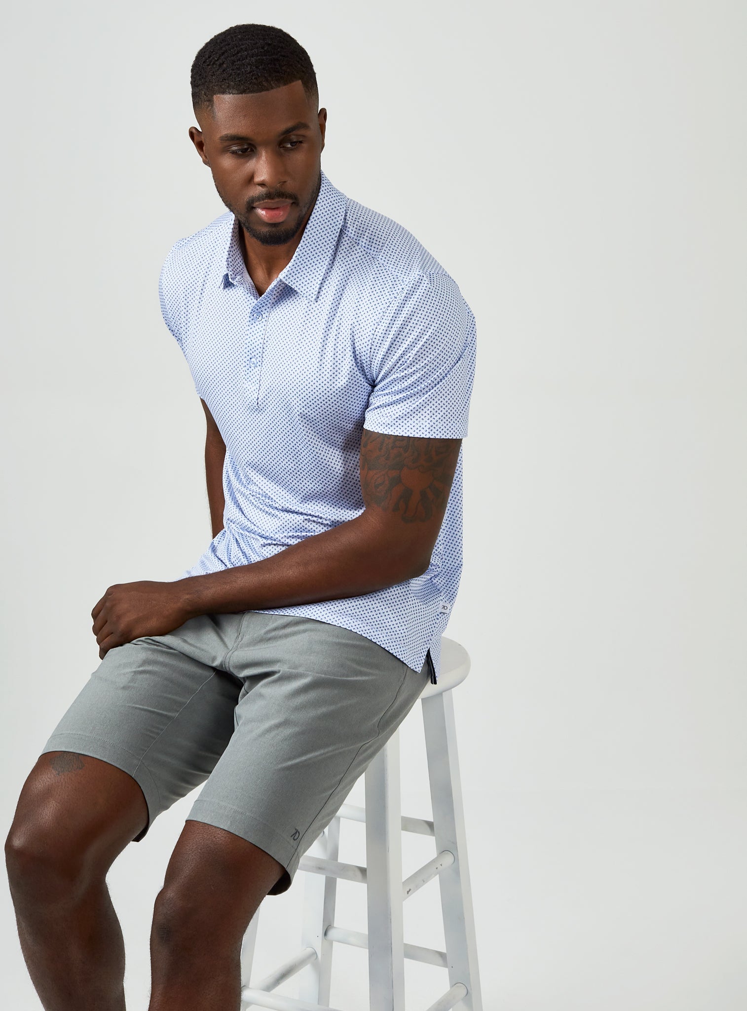 grey-1121