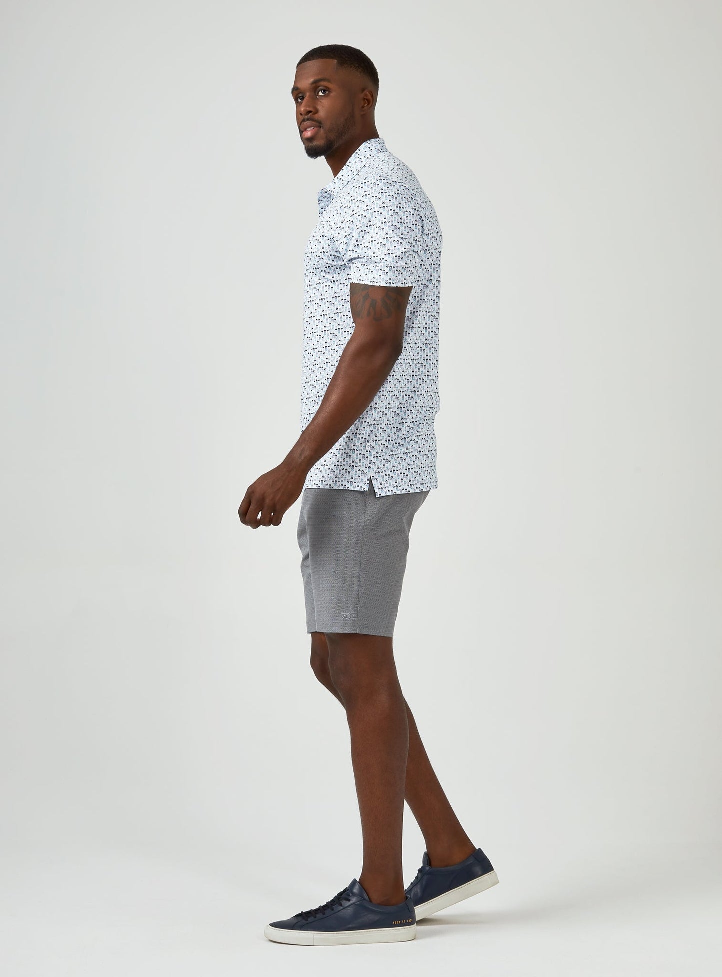 grey-1225