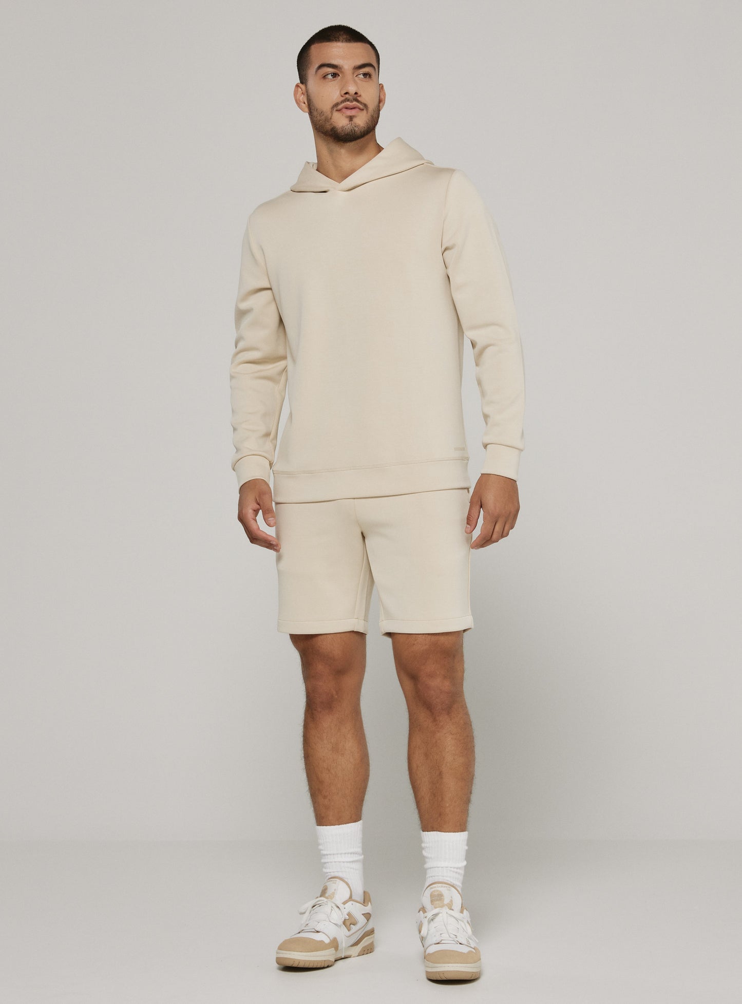 beige-1347