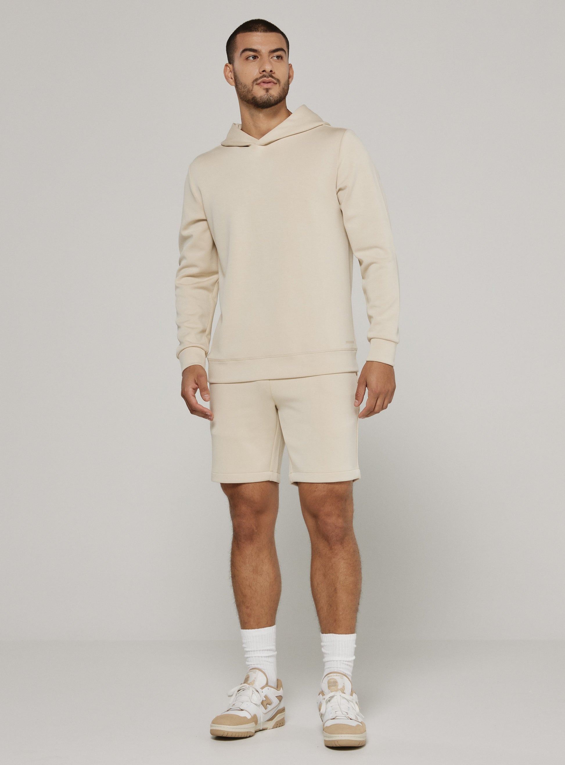 beige-1347