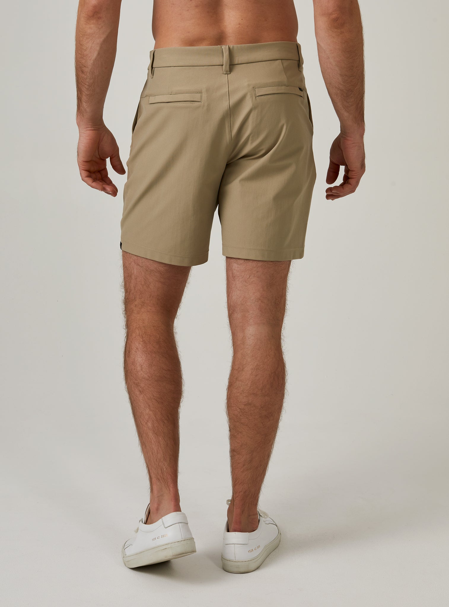 khaki-1220