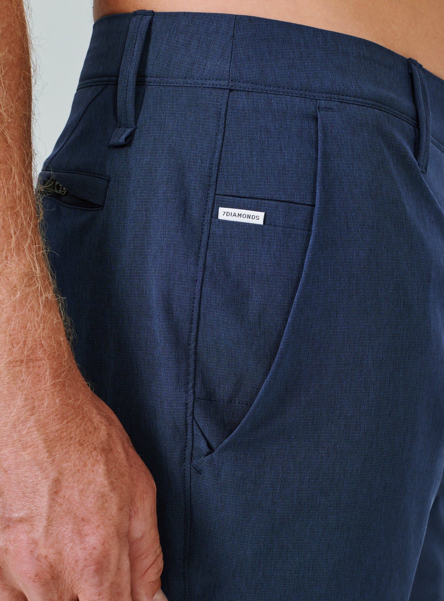 navy-1320