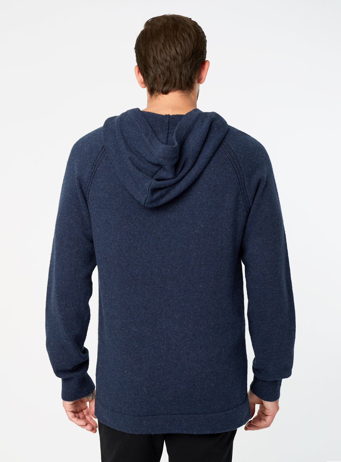 navy-8600