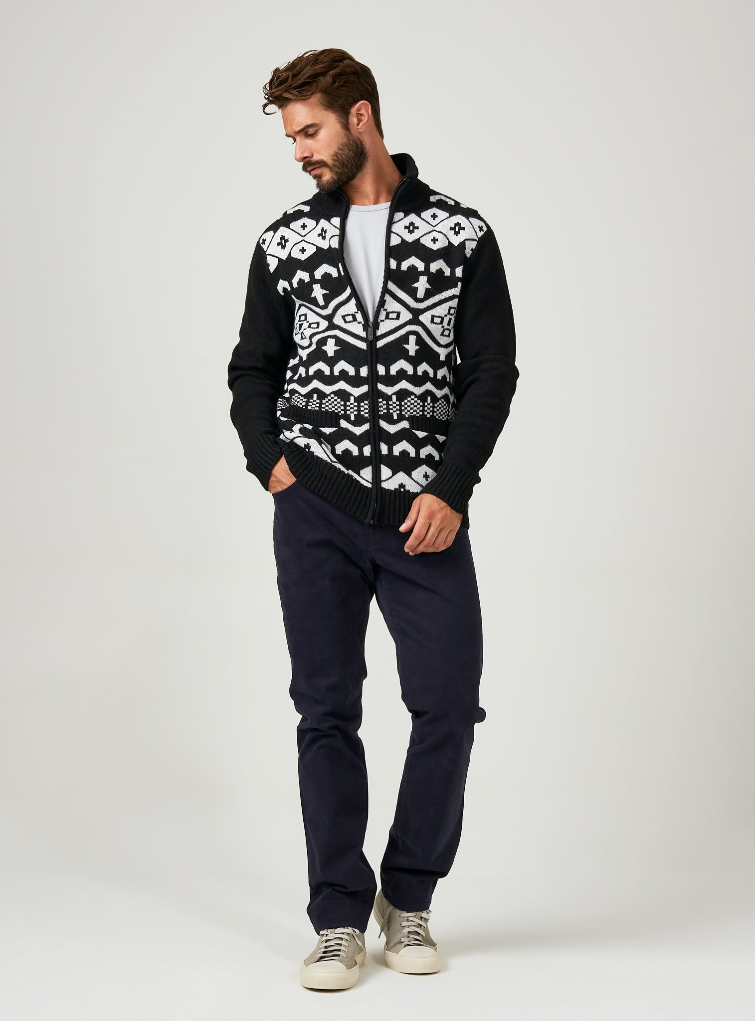 black-8699