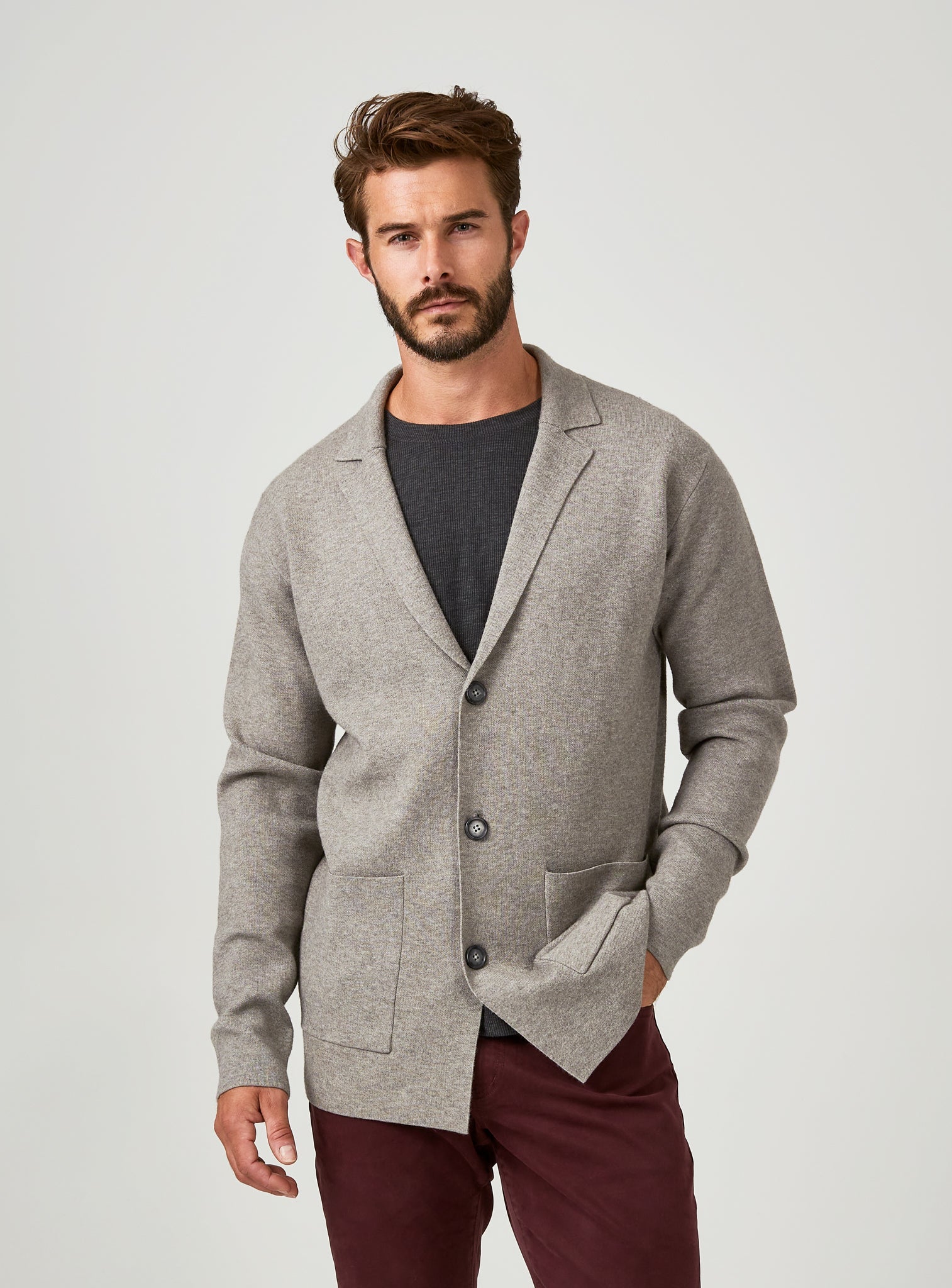warm-grey-8702