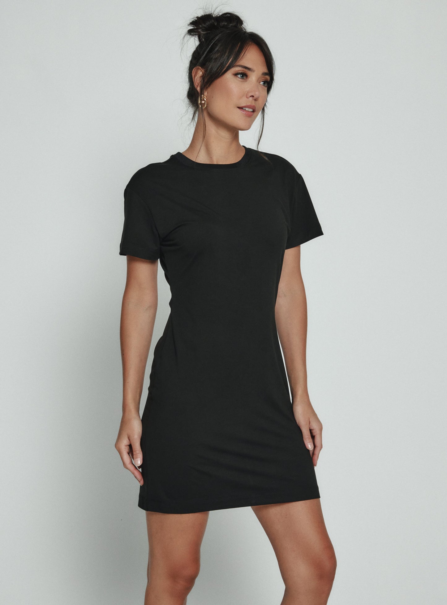 black-8000