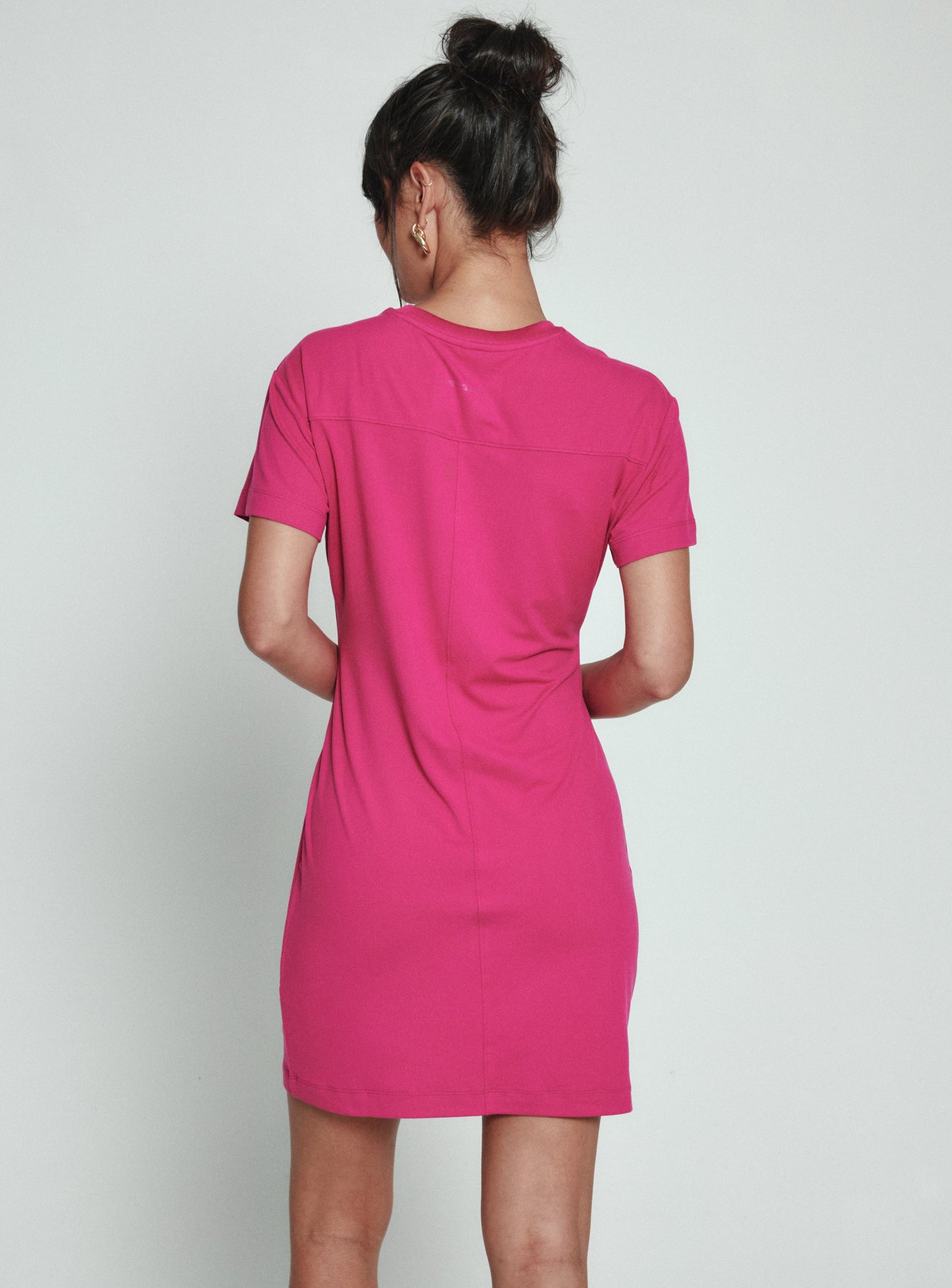 hot-pink-8000