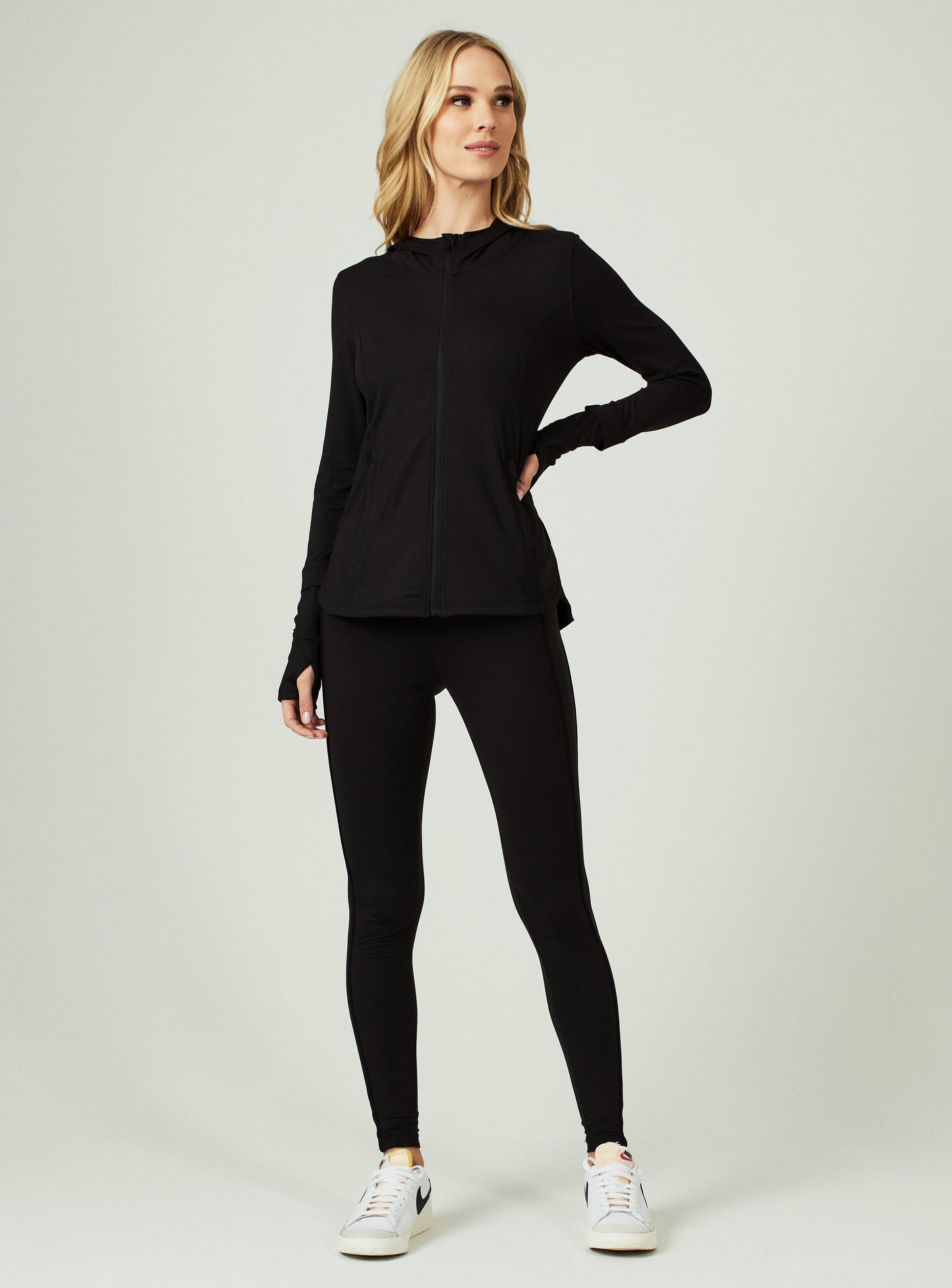 black-4000